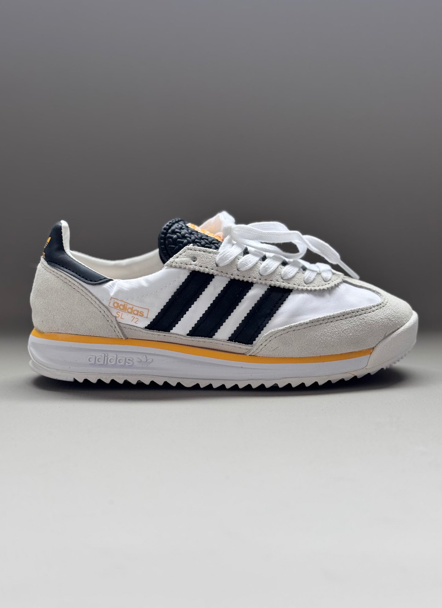 Adidas SL 72