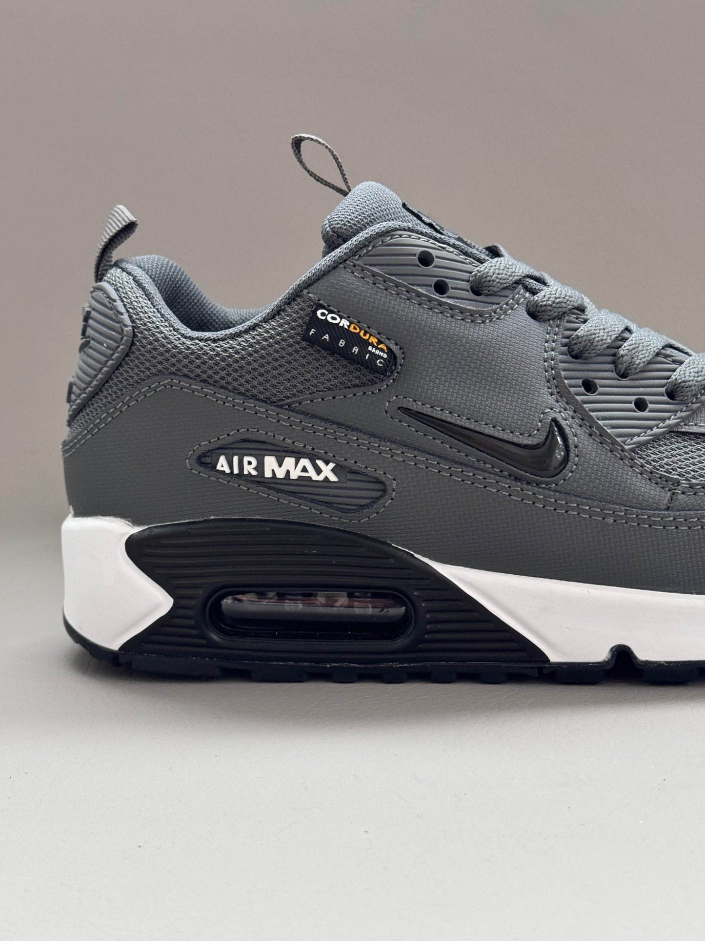 Nike Air Max 90 Jewel Cool G