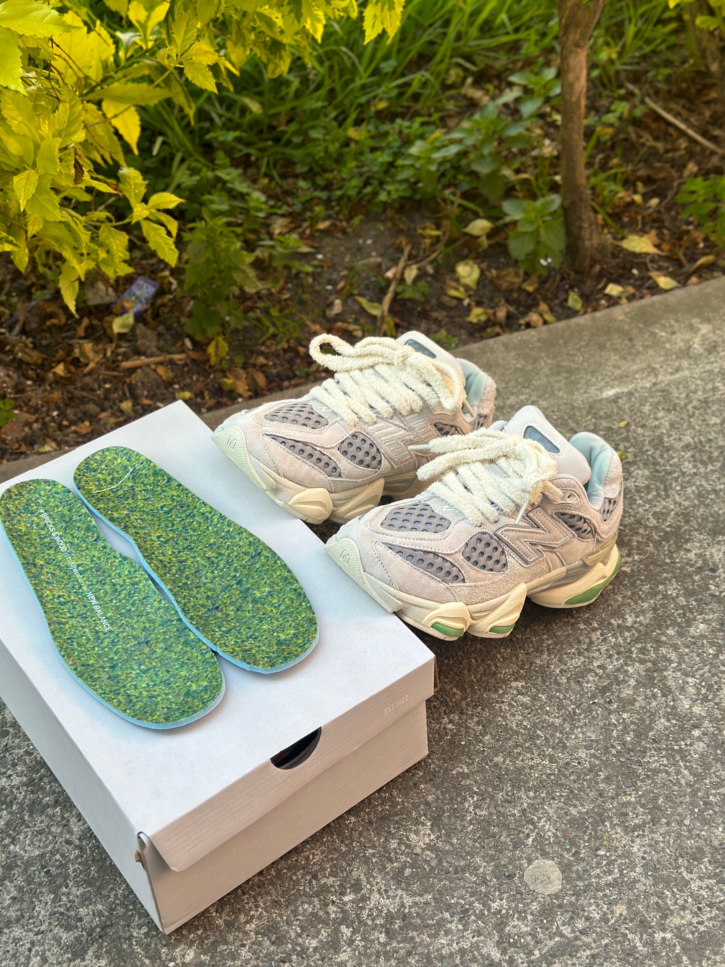 New Balance 9060