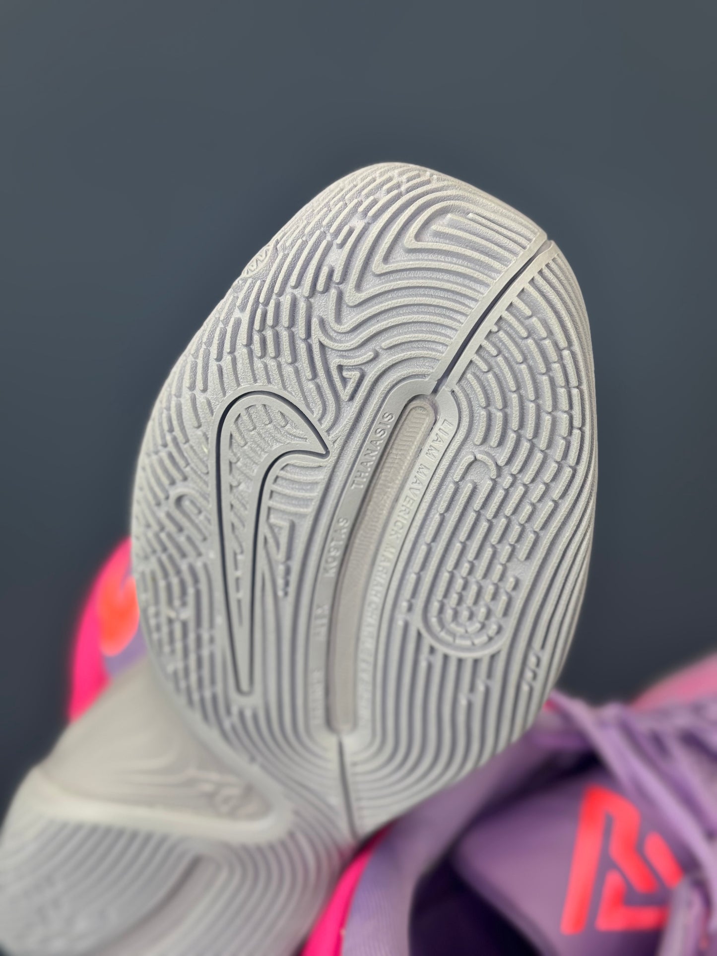 Nike Giannis Immortality 4 H