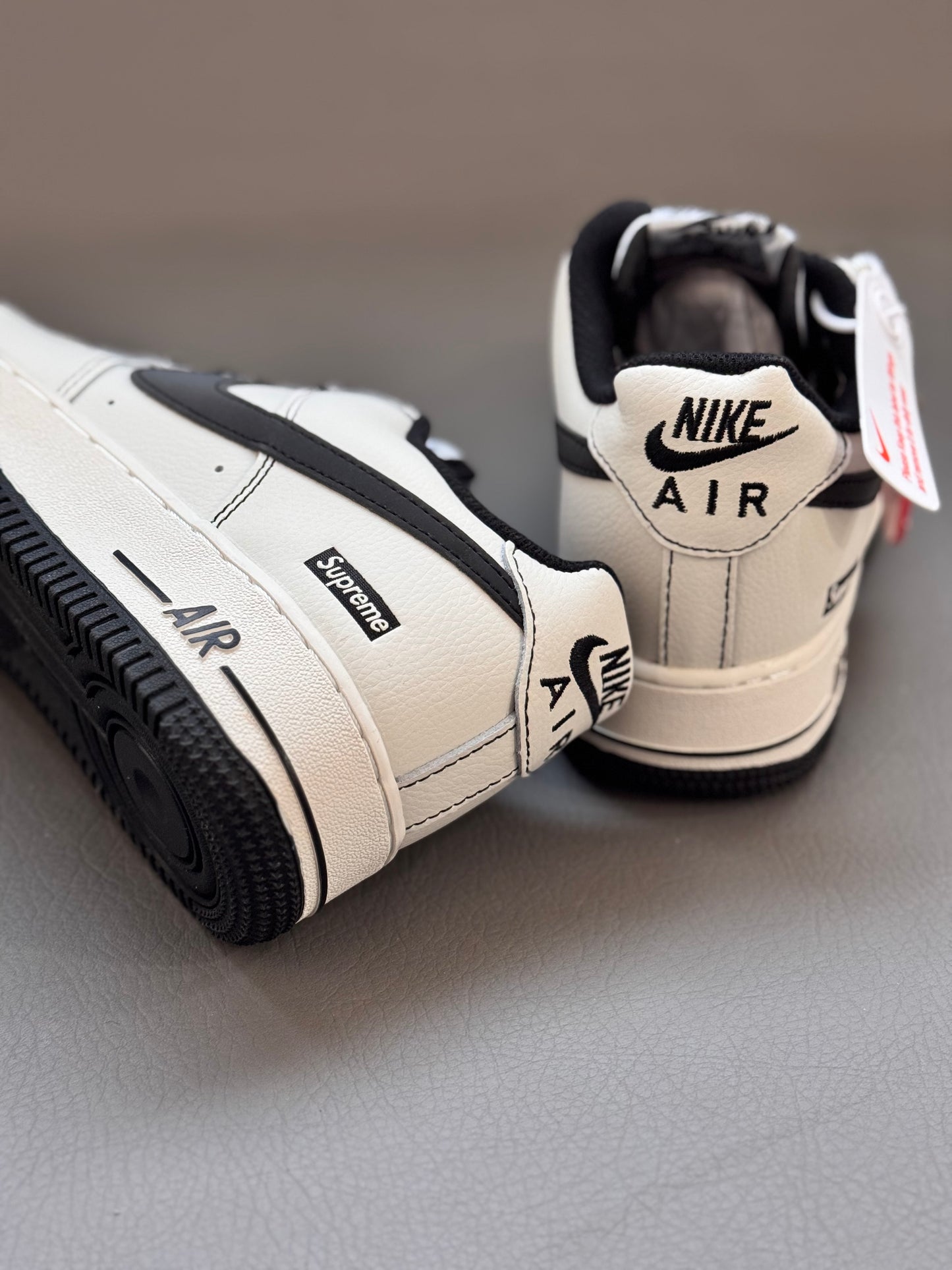 Nike Air Force 1 x Supreme