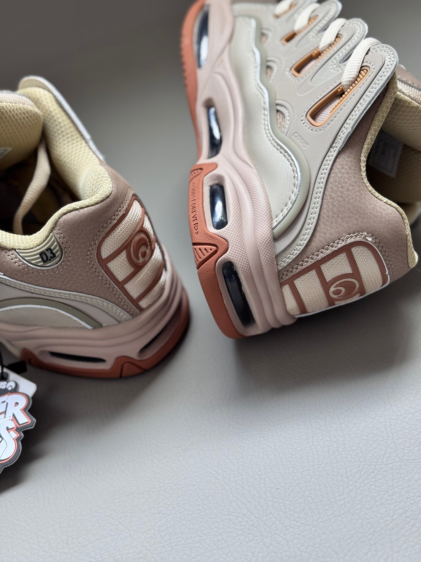 Osiris D3 2001