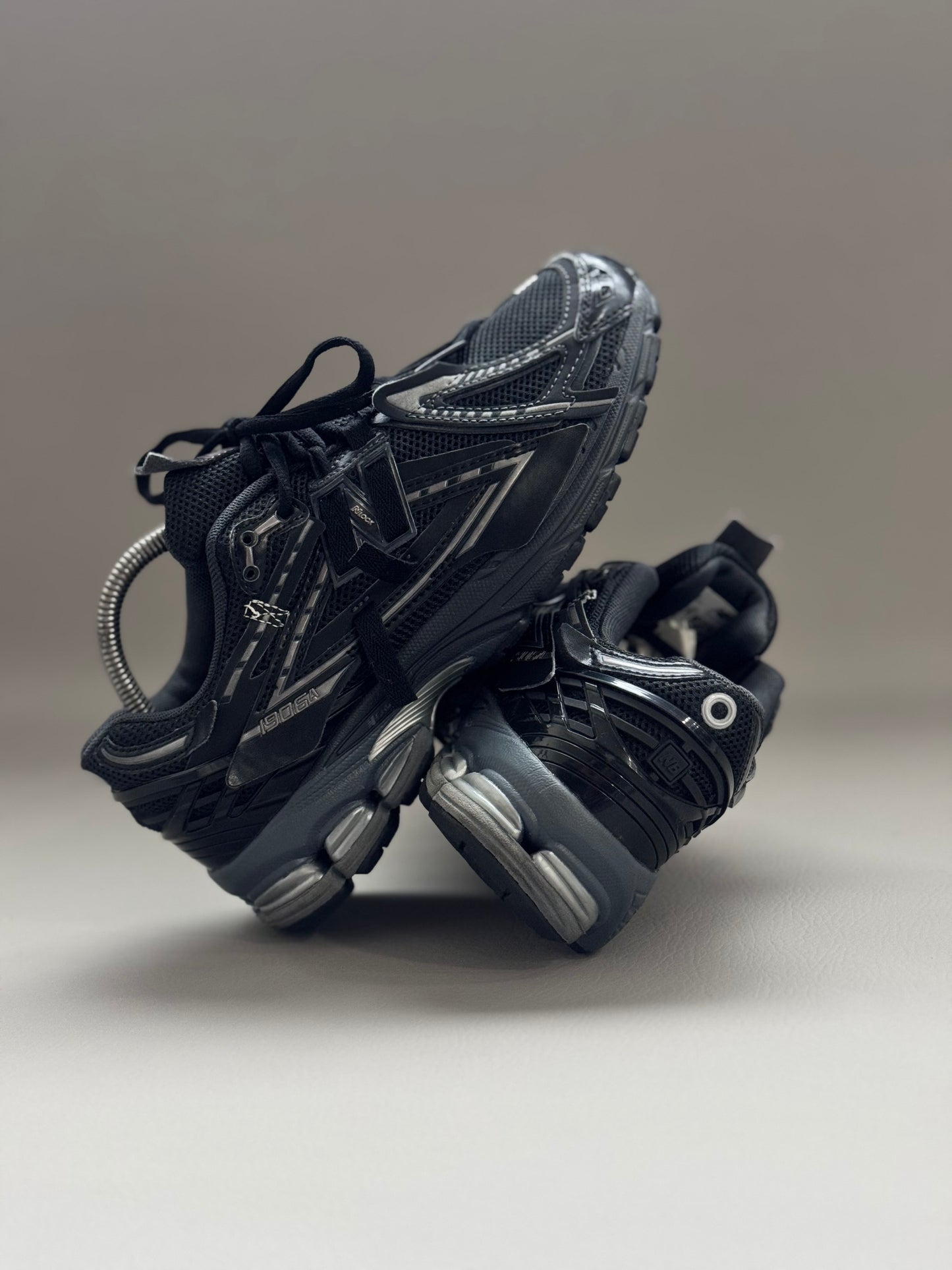 New Balance 1906 Black