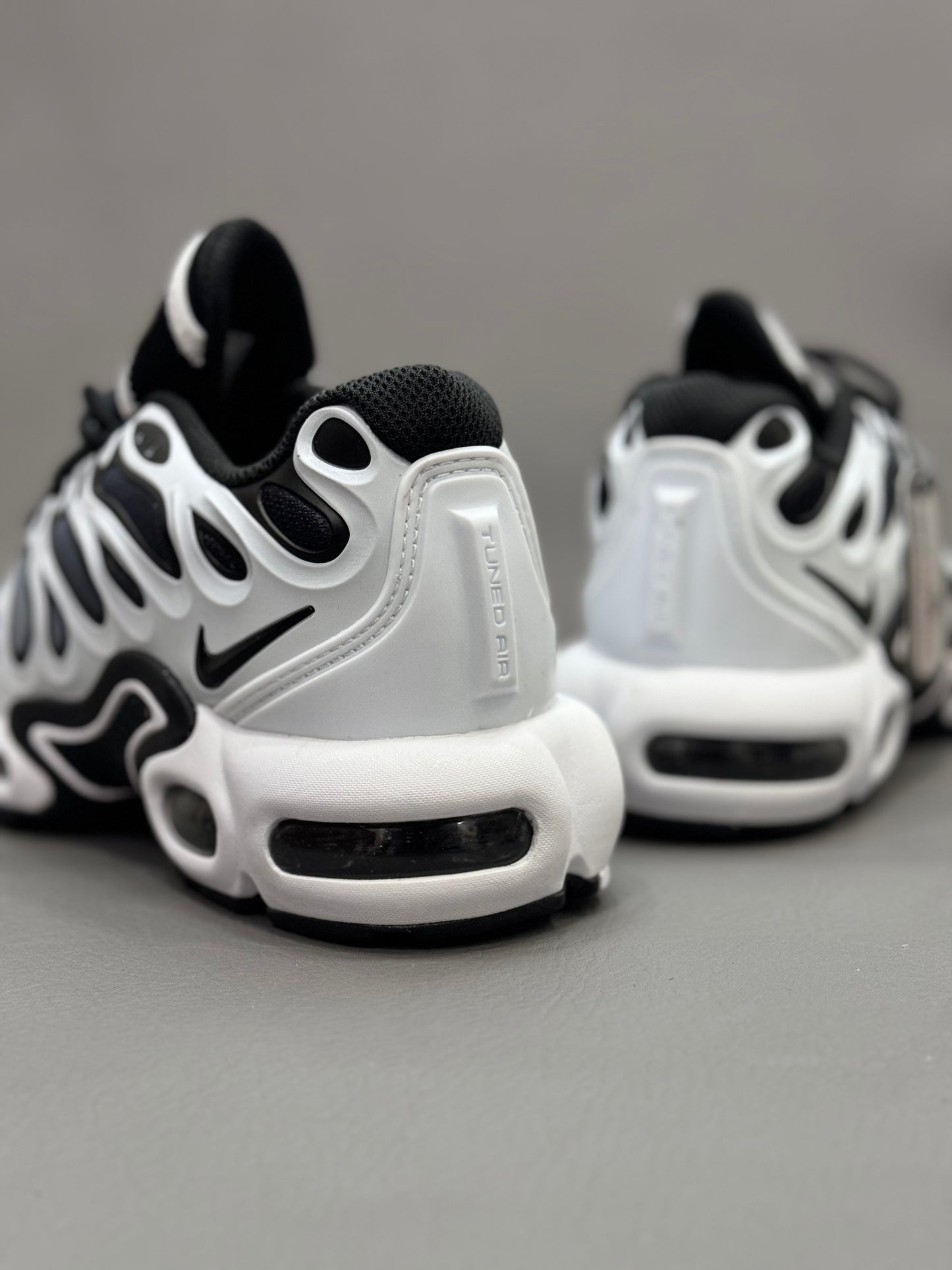 Nike Air Max Plus Drift Summit White