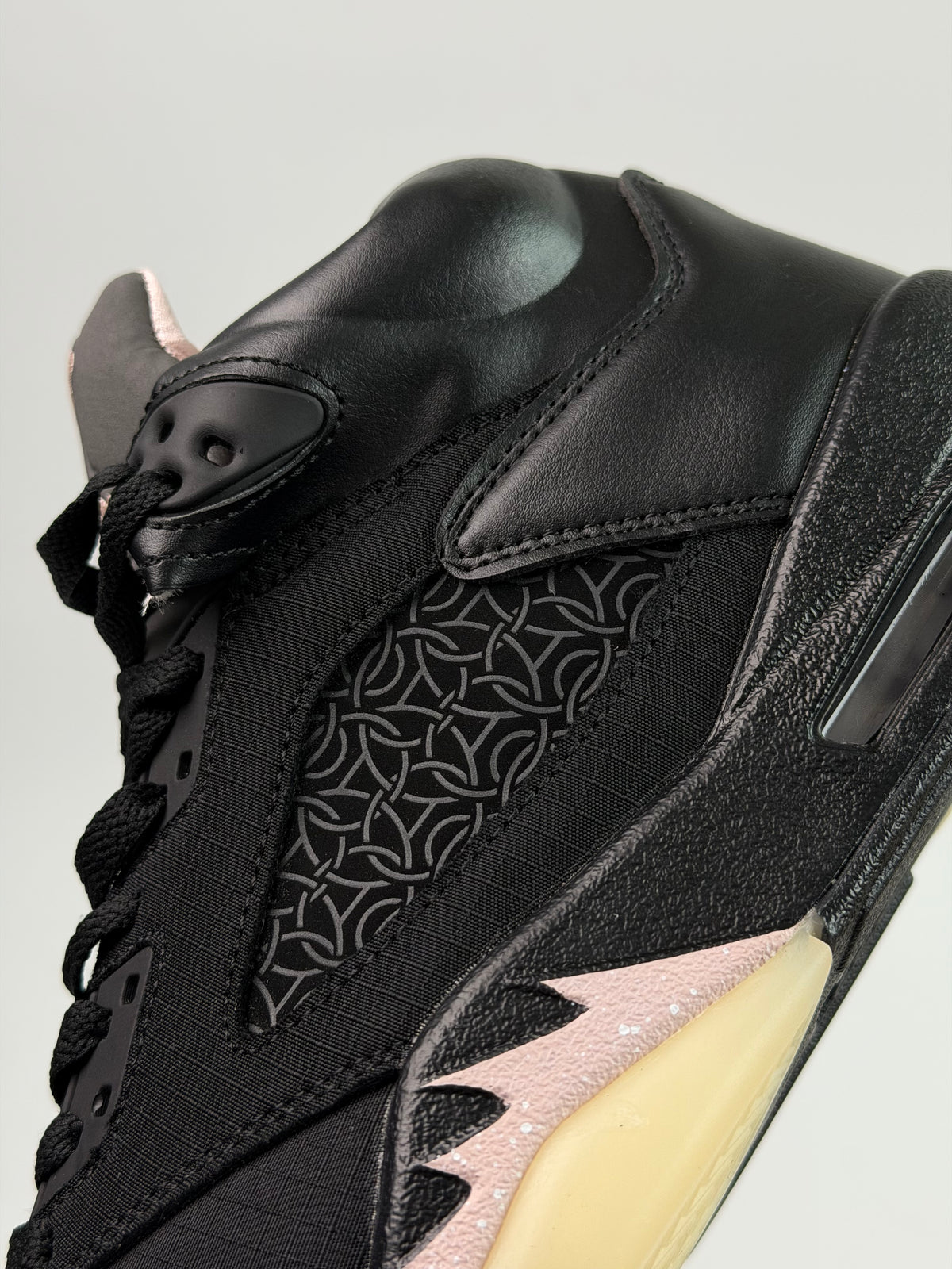 Air Jordan 5 x Paris Saint