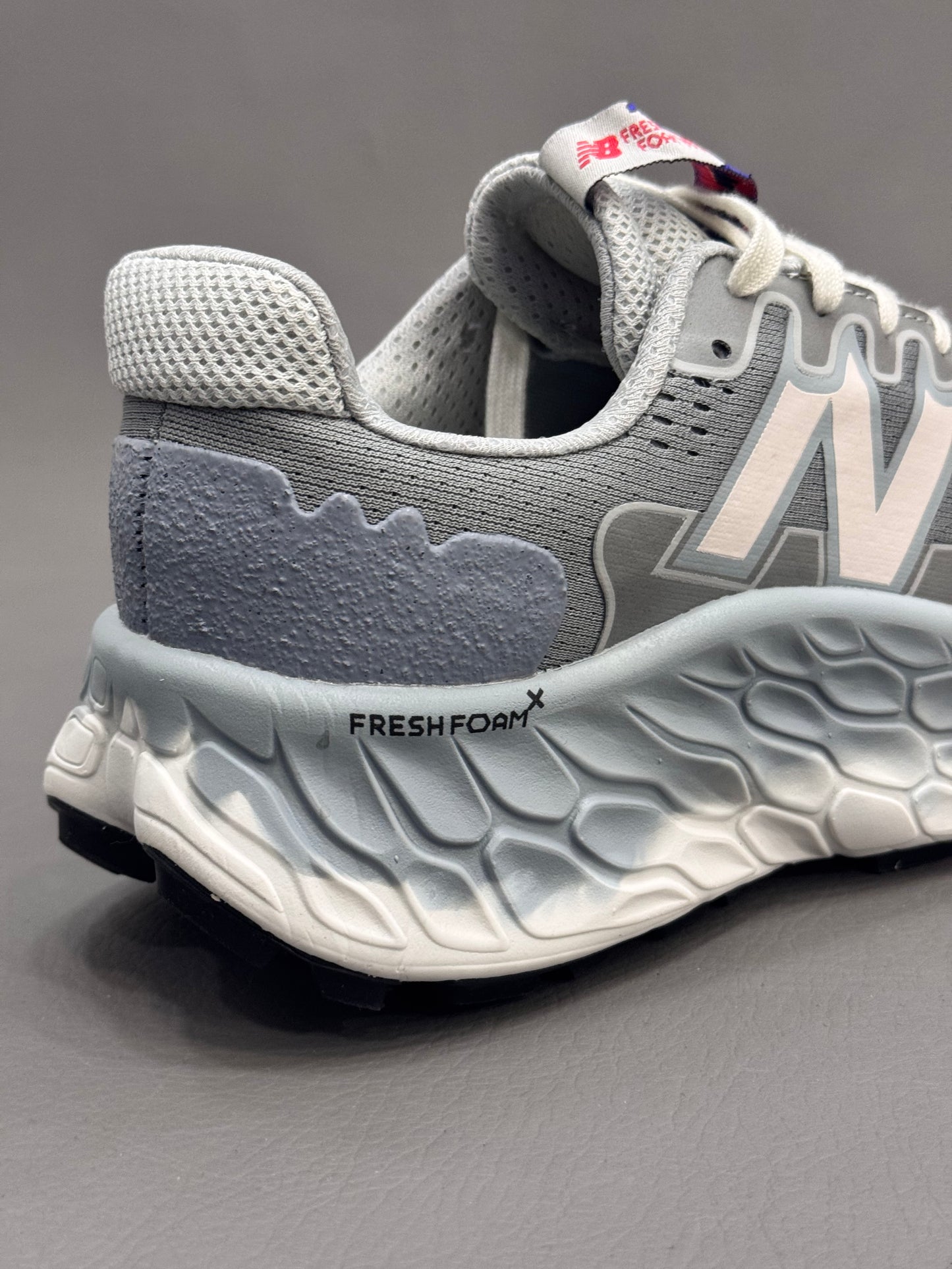 New Balance Fresh Foam More Trail V3
