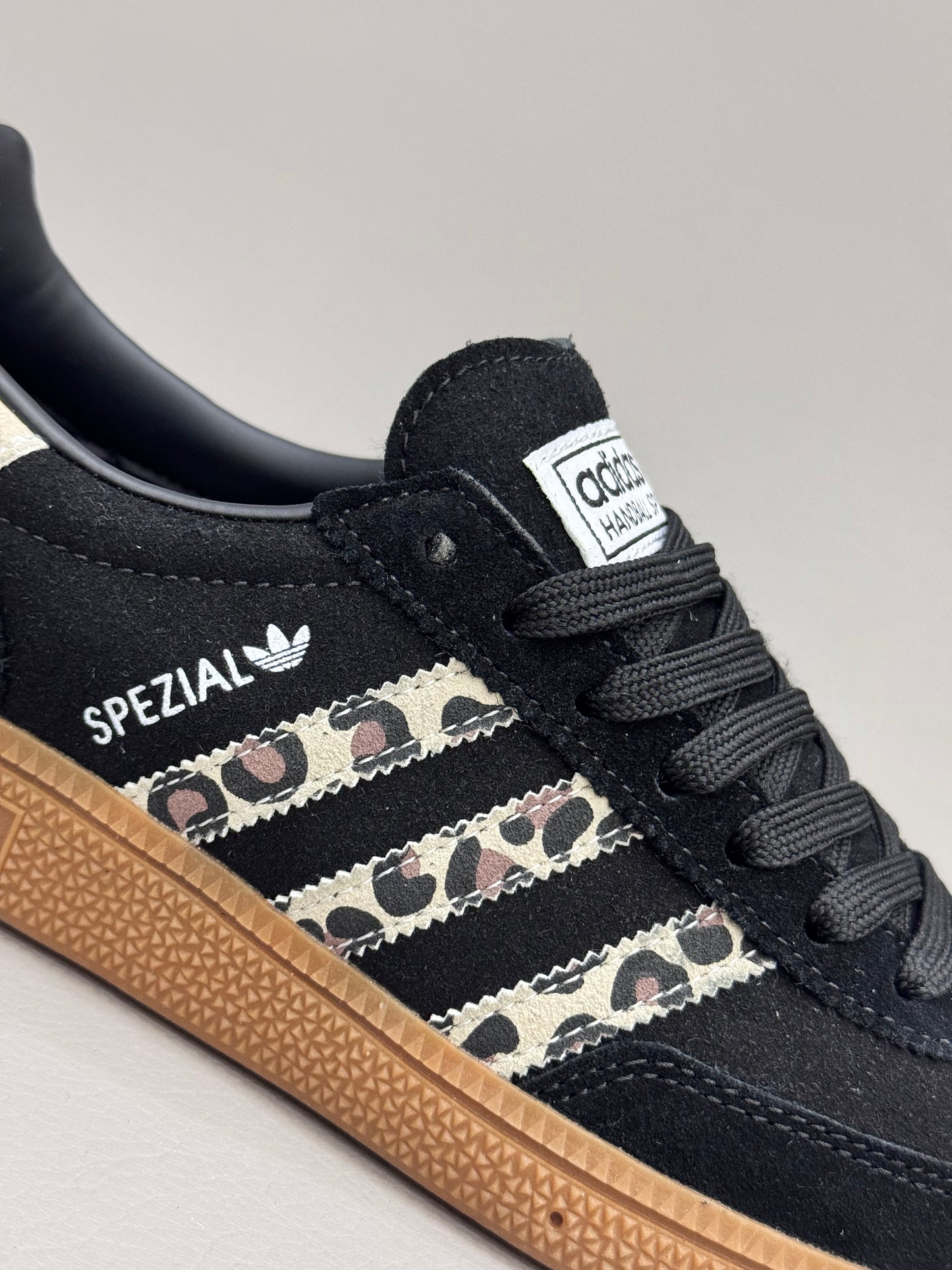 Adidas Spezial