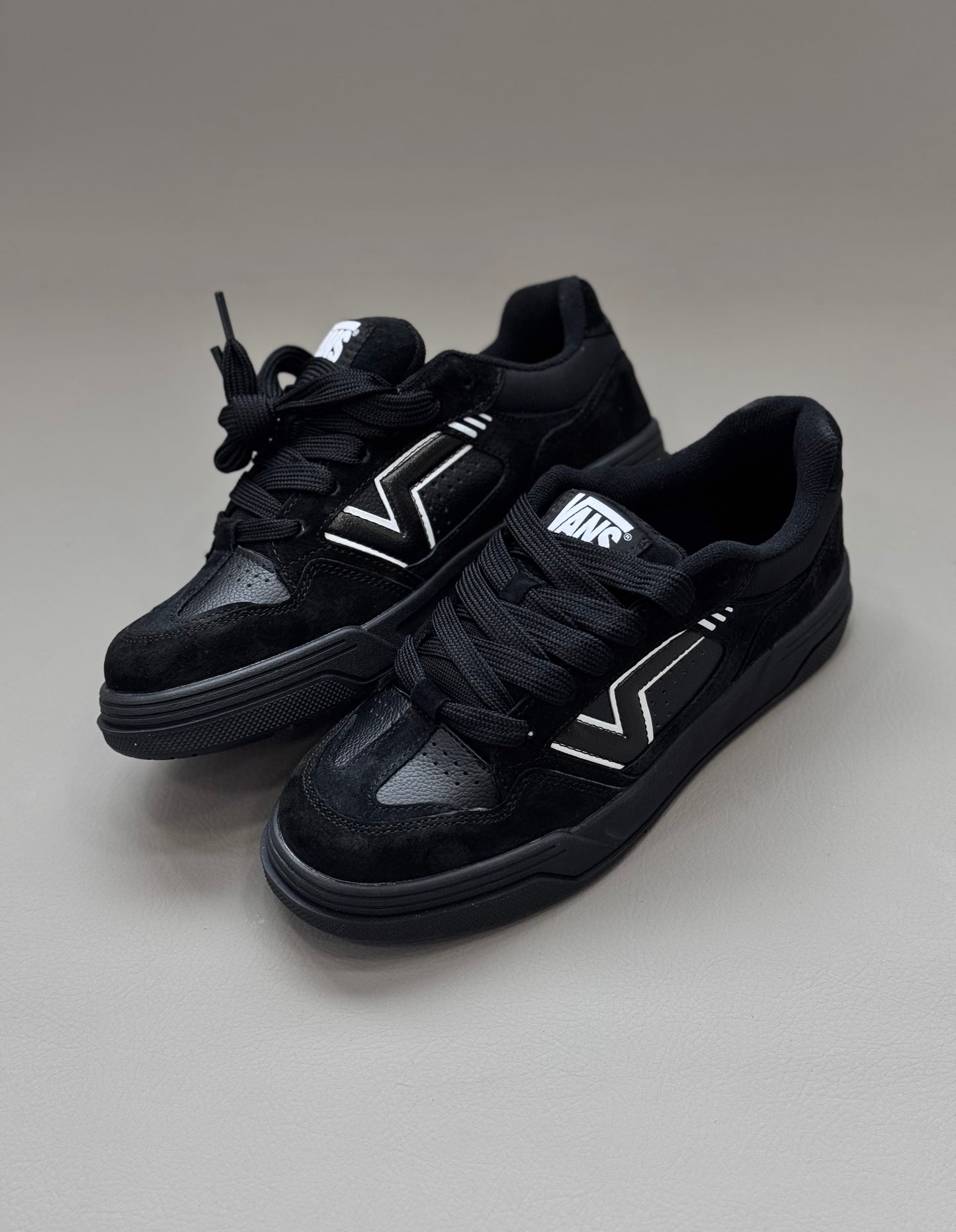 Vans Upland Black