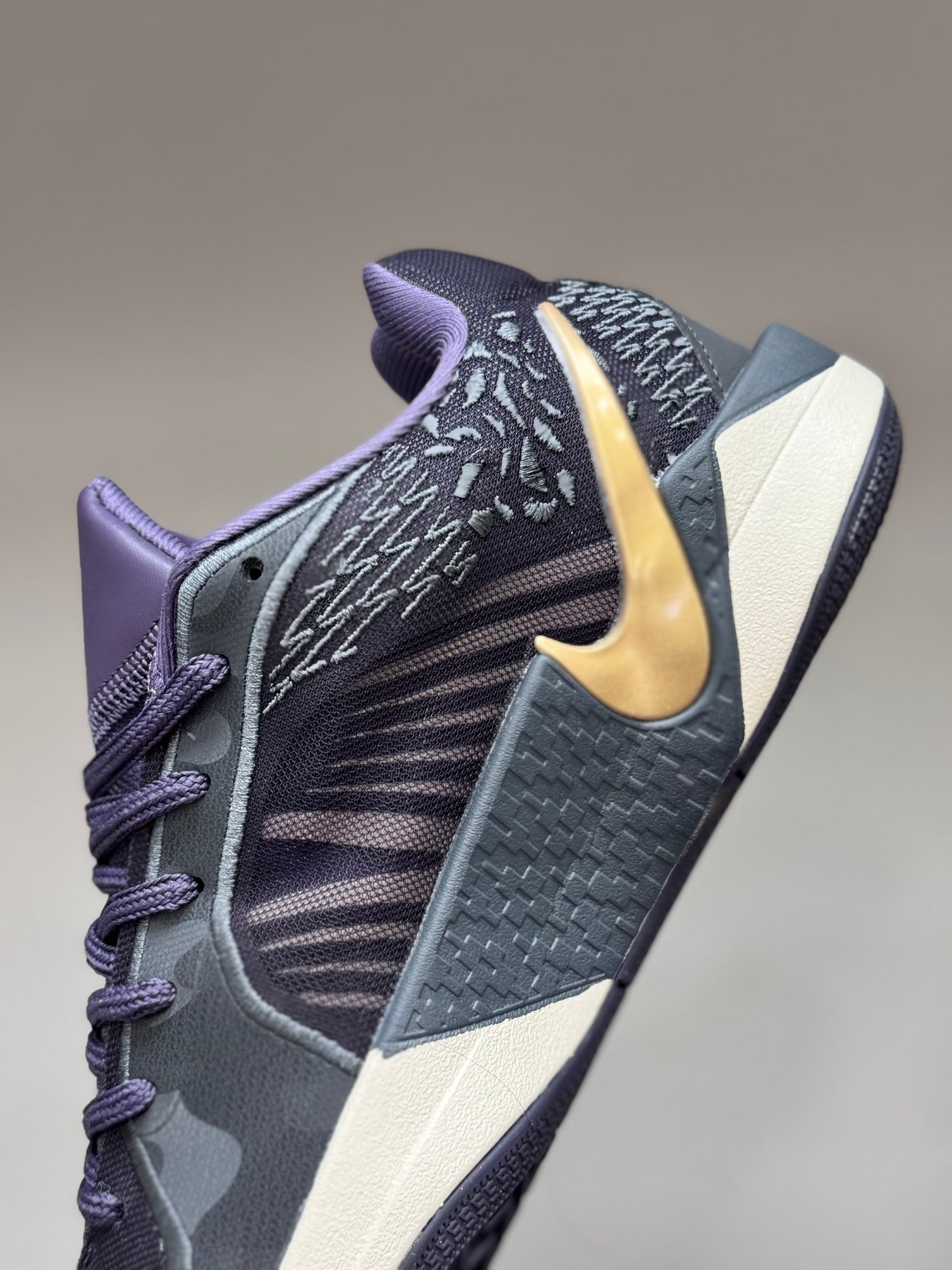 Nike Sabrina 2 KC Broken Récords