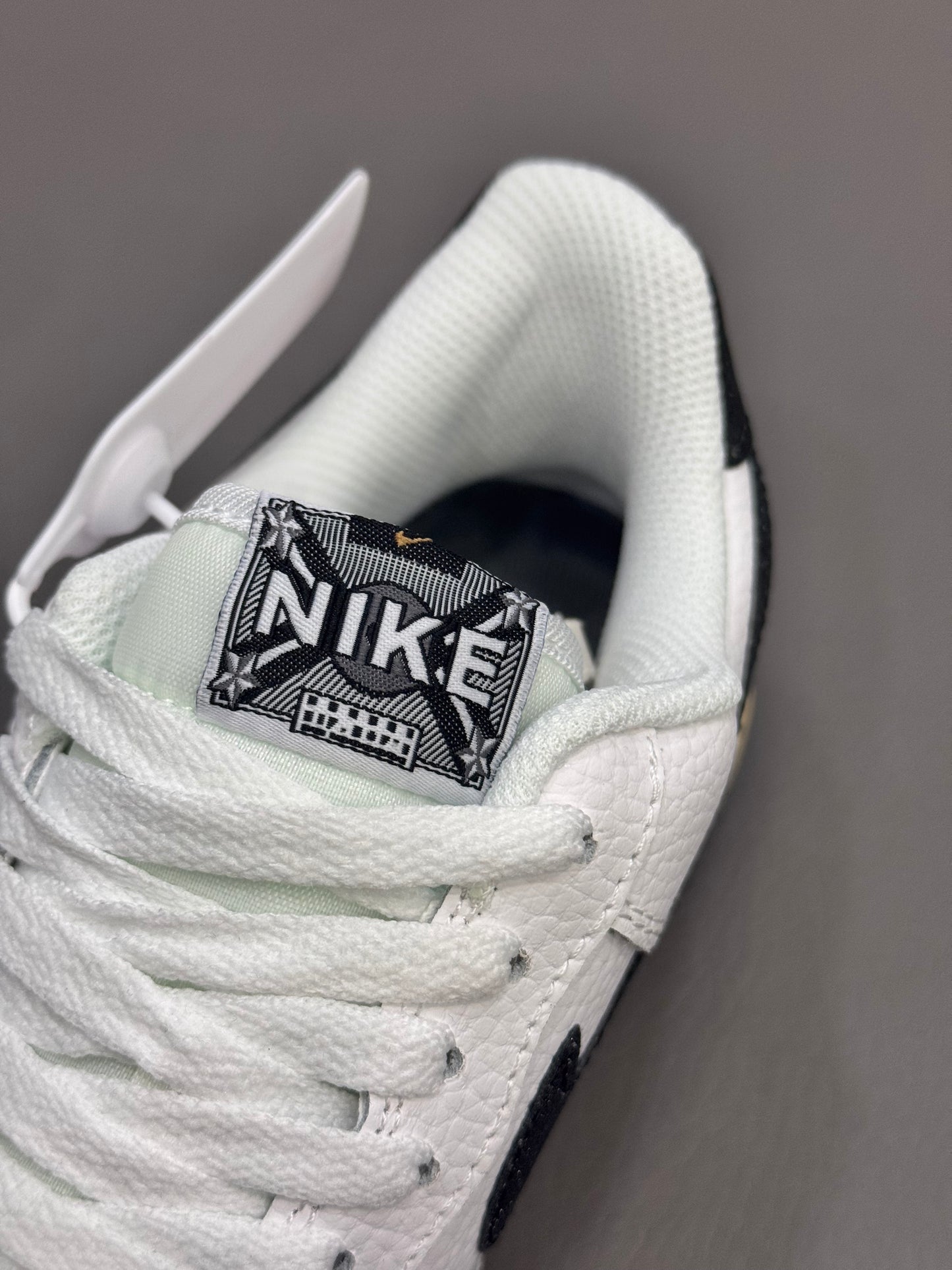 Nike Force 1