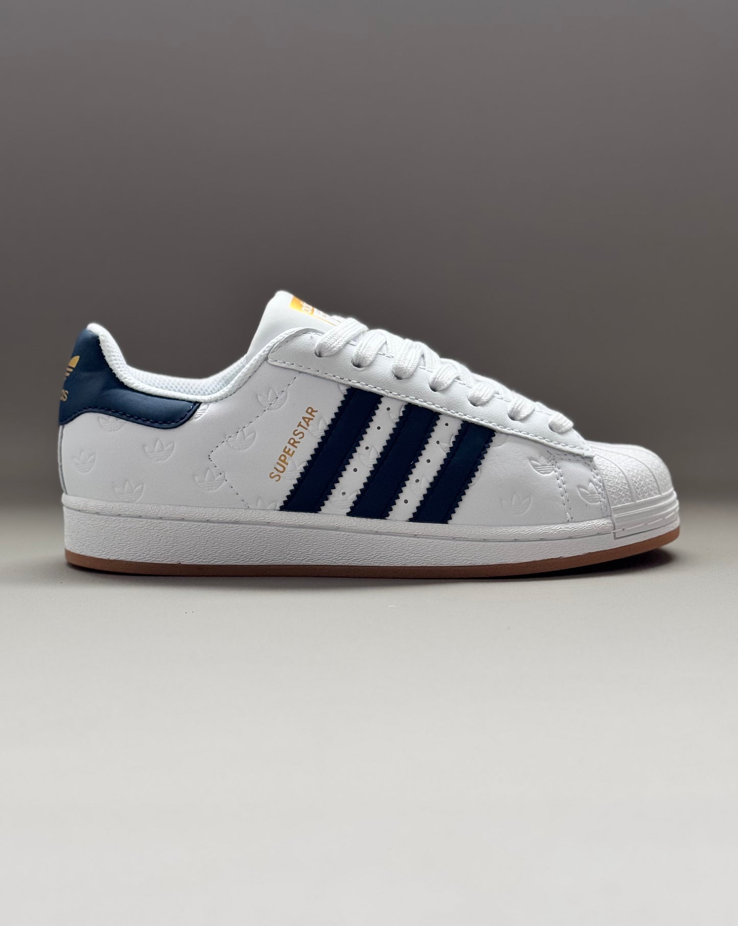Adidas Superstar