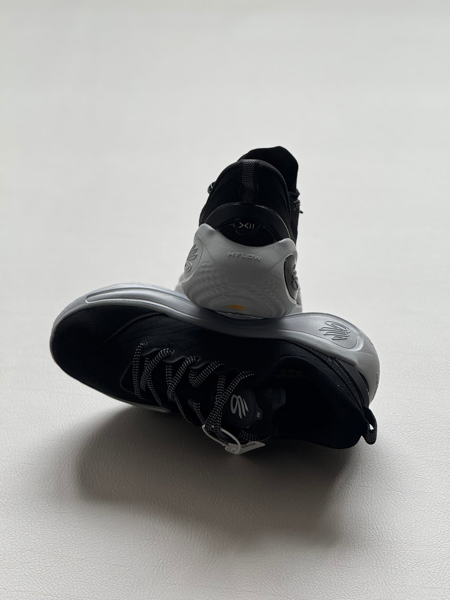 Under Armour Curry 12