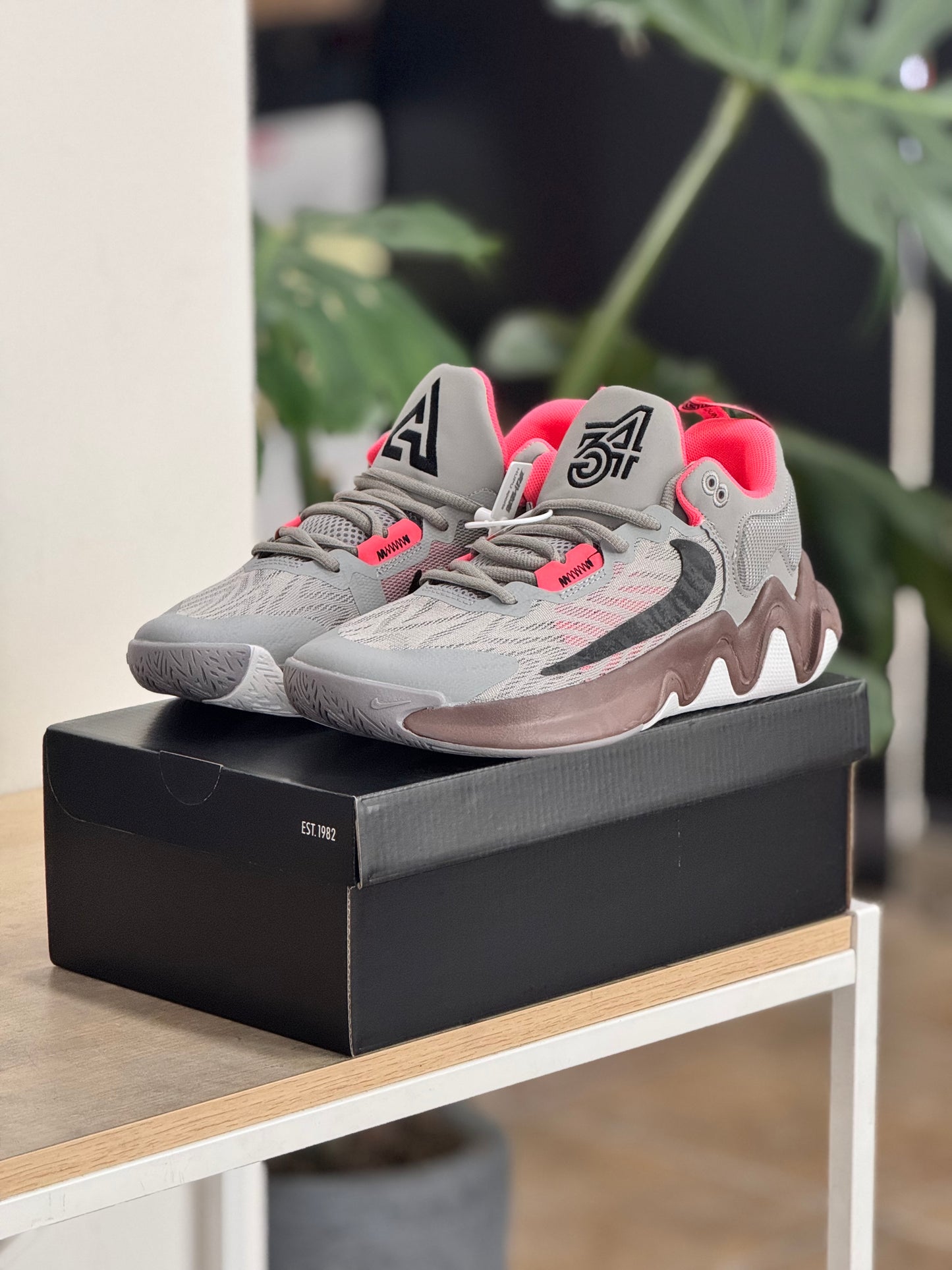 Nike Giannis Immortality 2