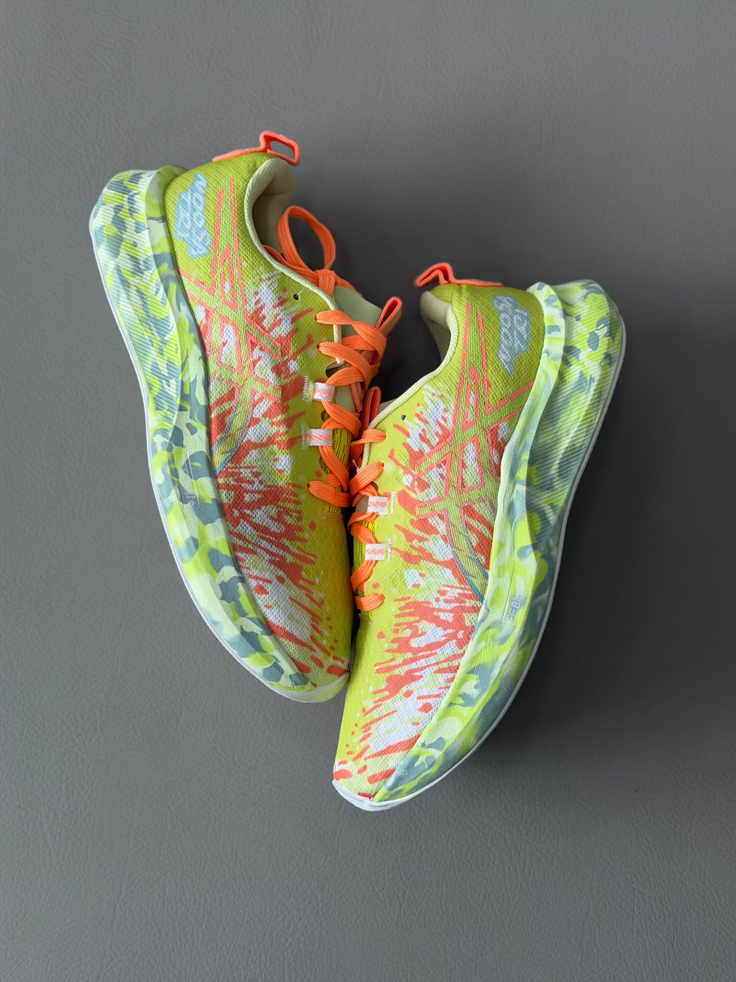Asics Noosa