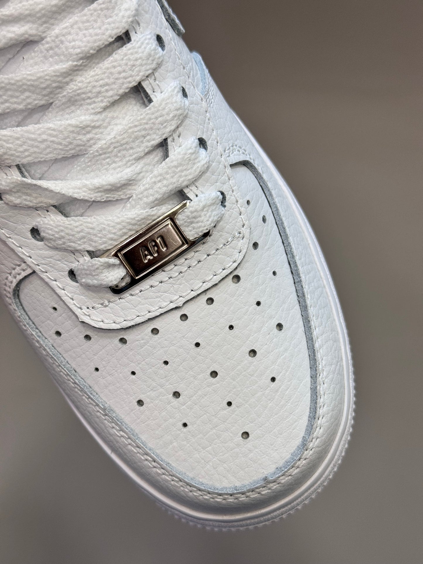 Nike Air Force 1 Drake
