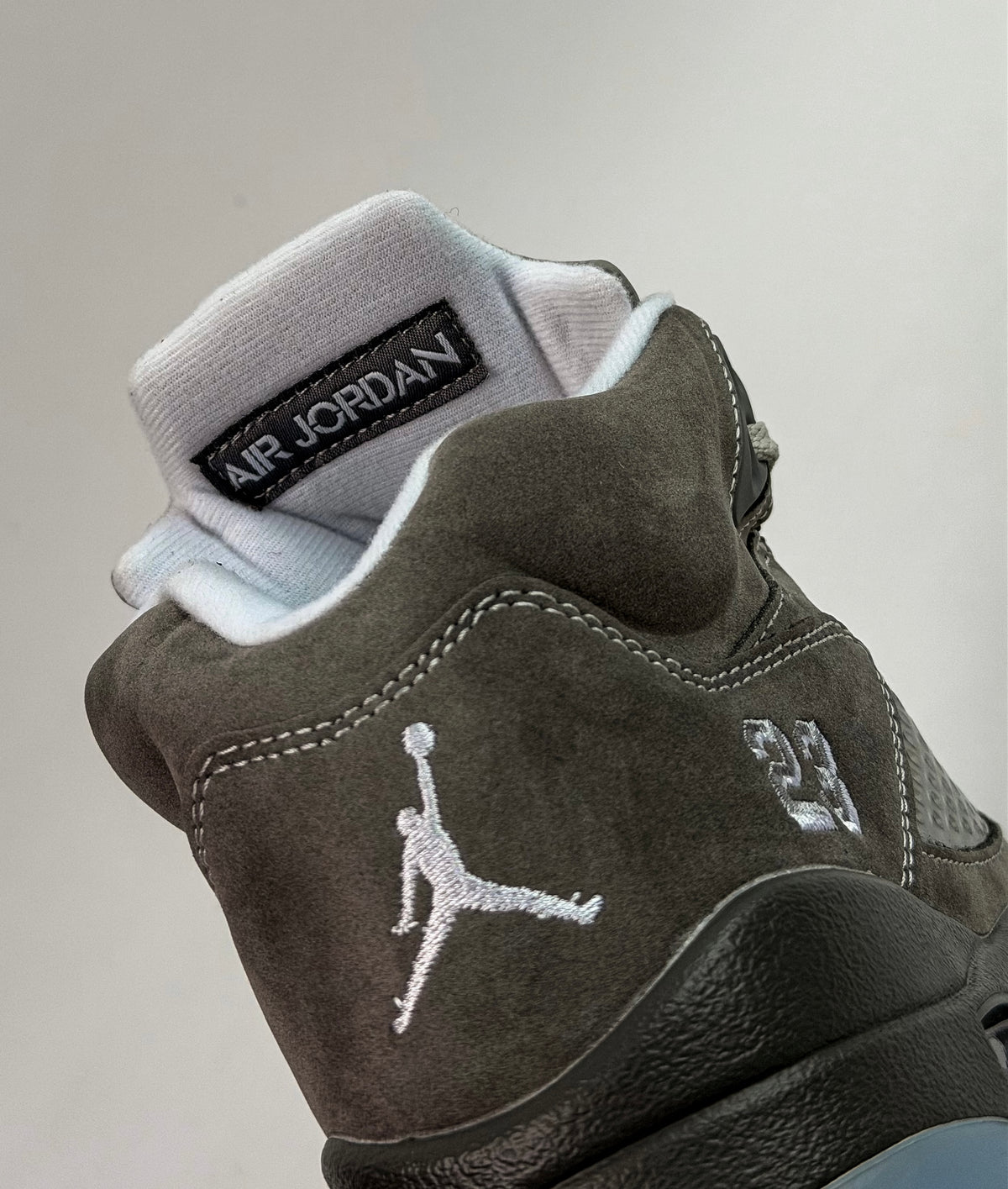 Air Jordan 5 Wolf Grey