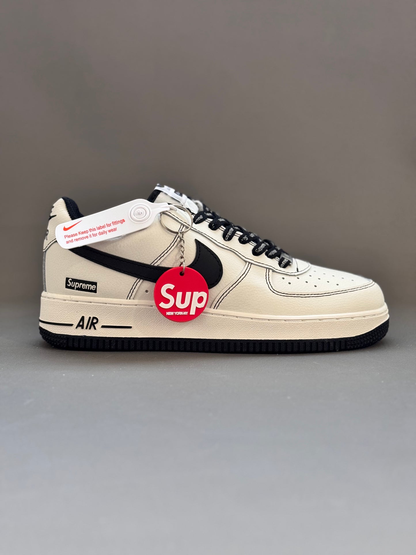 Nike Air Force 1 x Supreme