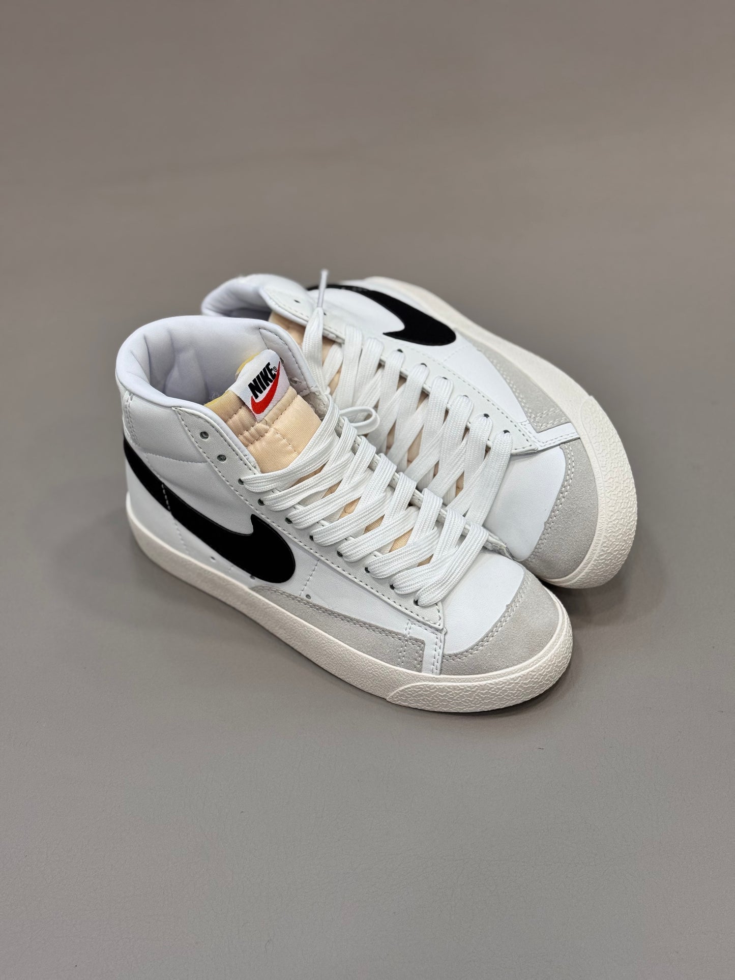 Nike Blazer Mid 77 Vintage