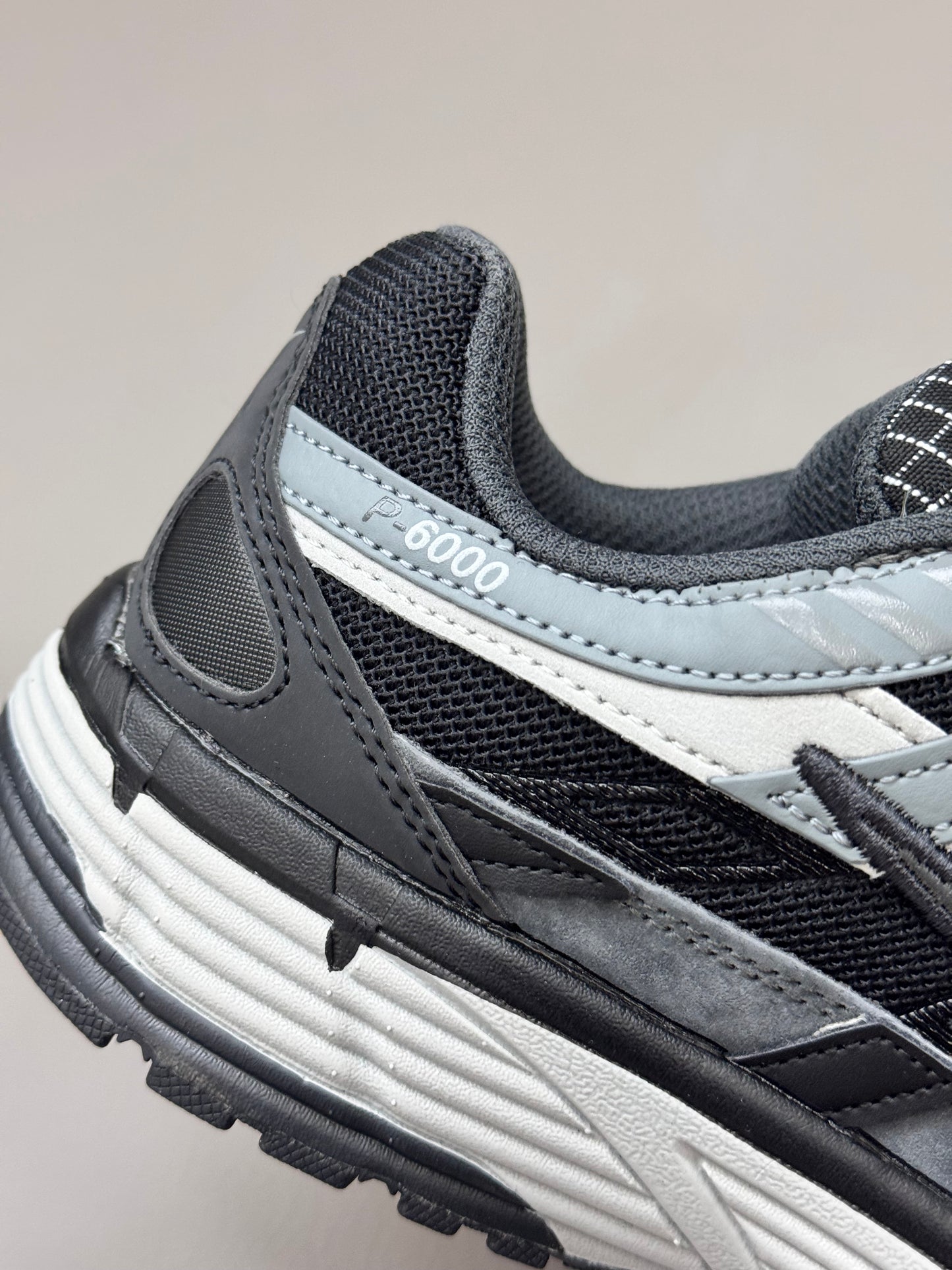 Nike P-6000