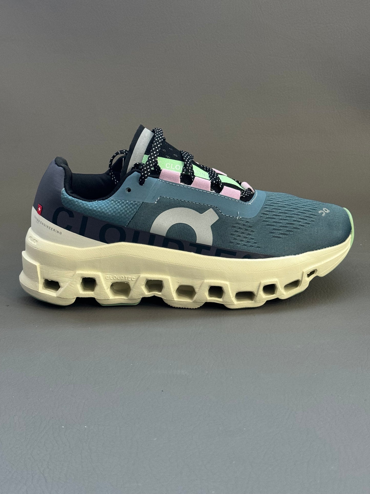 On Runing Cloudmonster