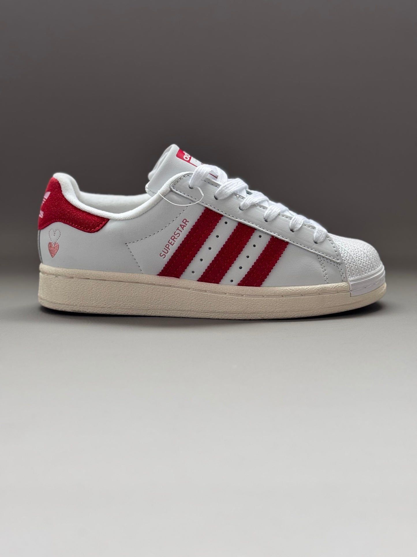 Adidas Superstar