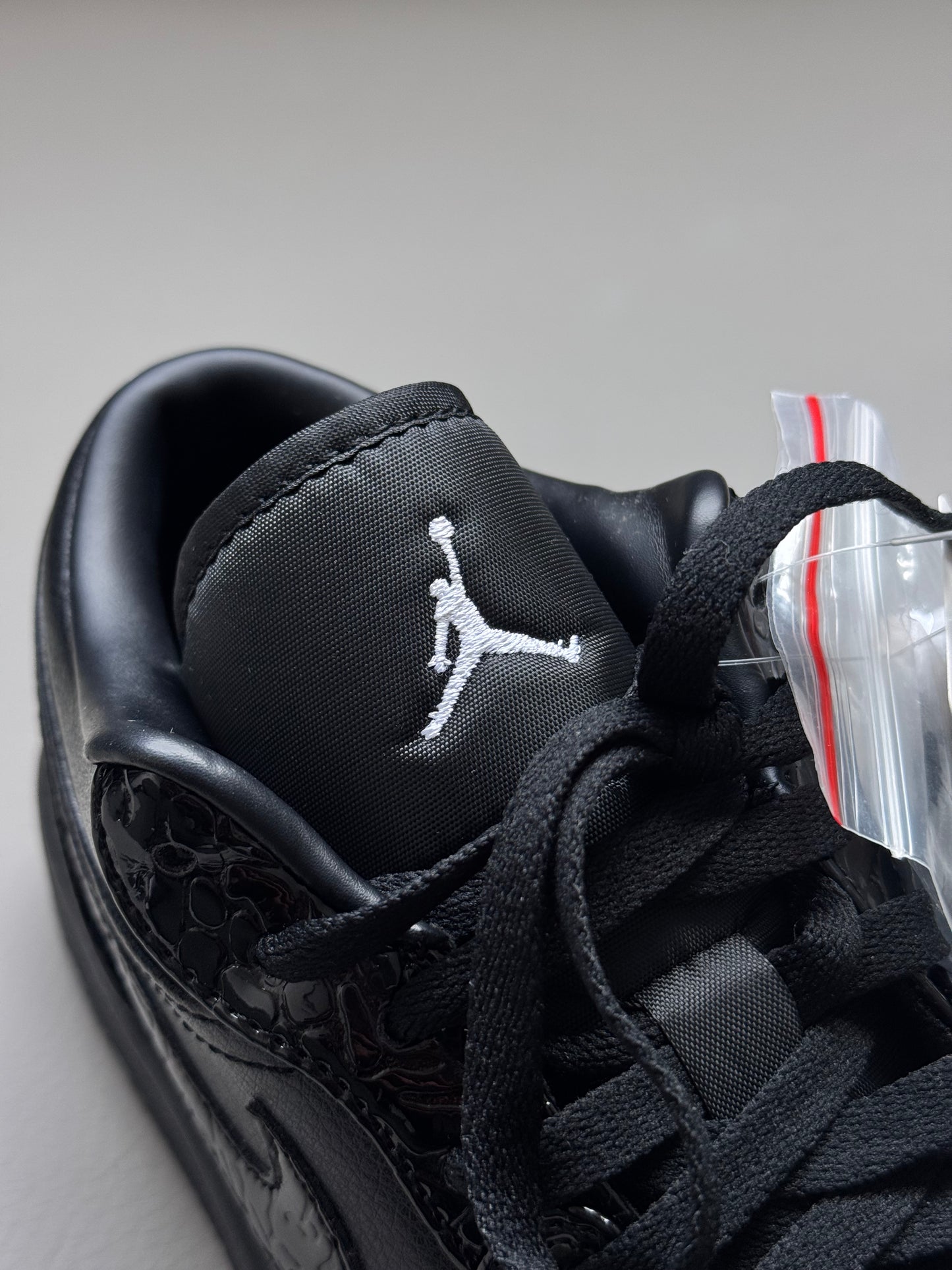 Air Jordan 1 Low