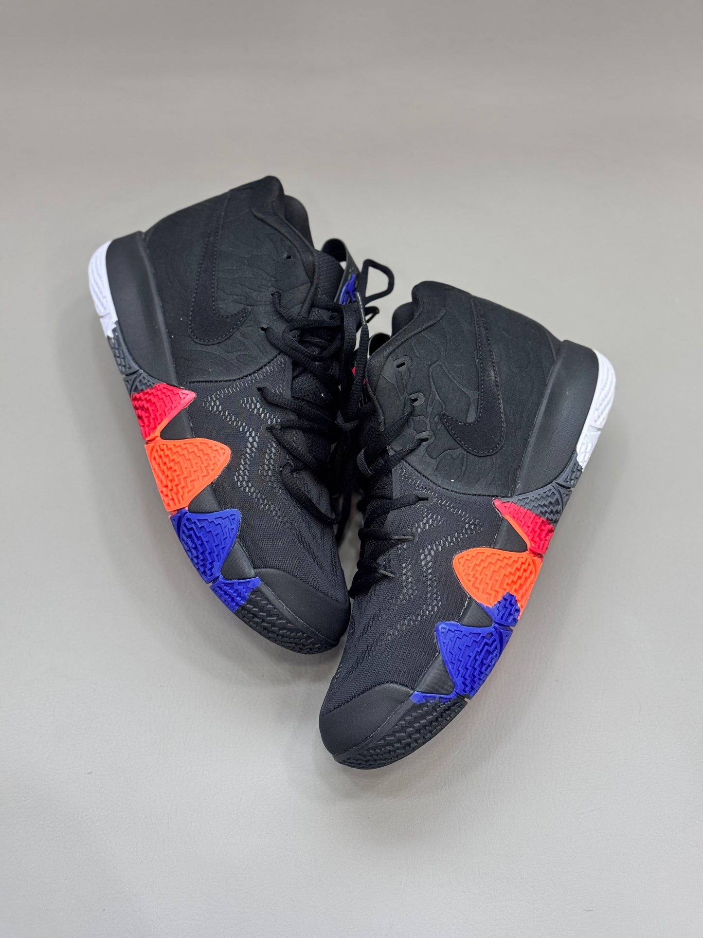 Nike Kyrie 4