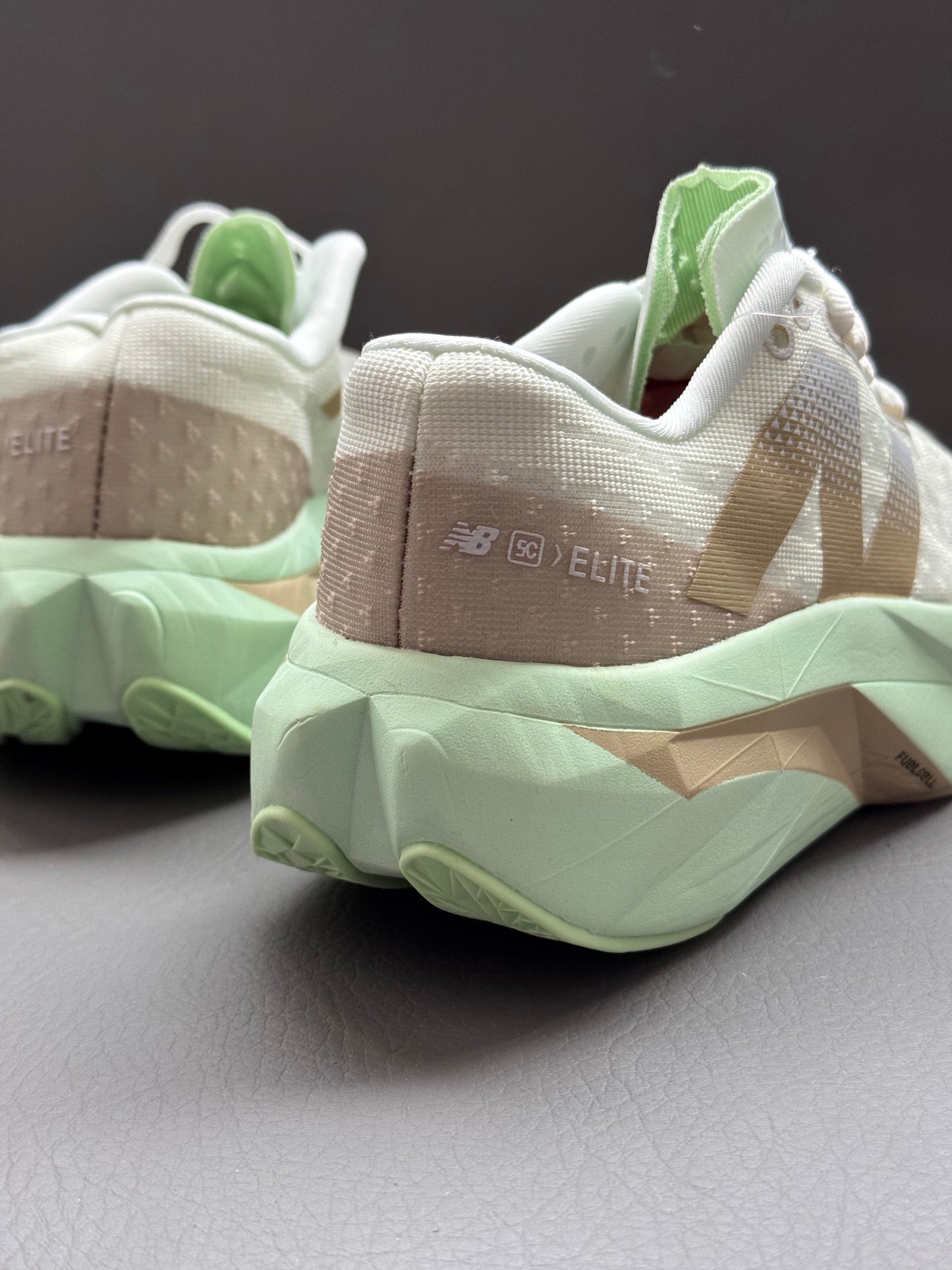 New Balance Fuelcell Rebel