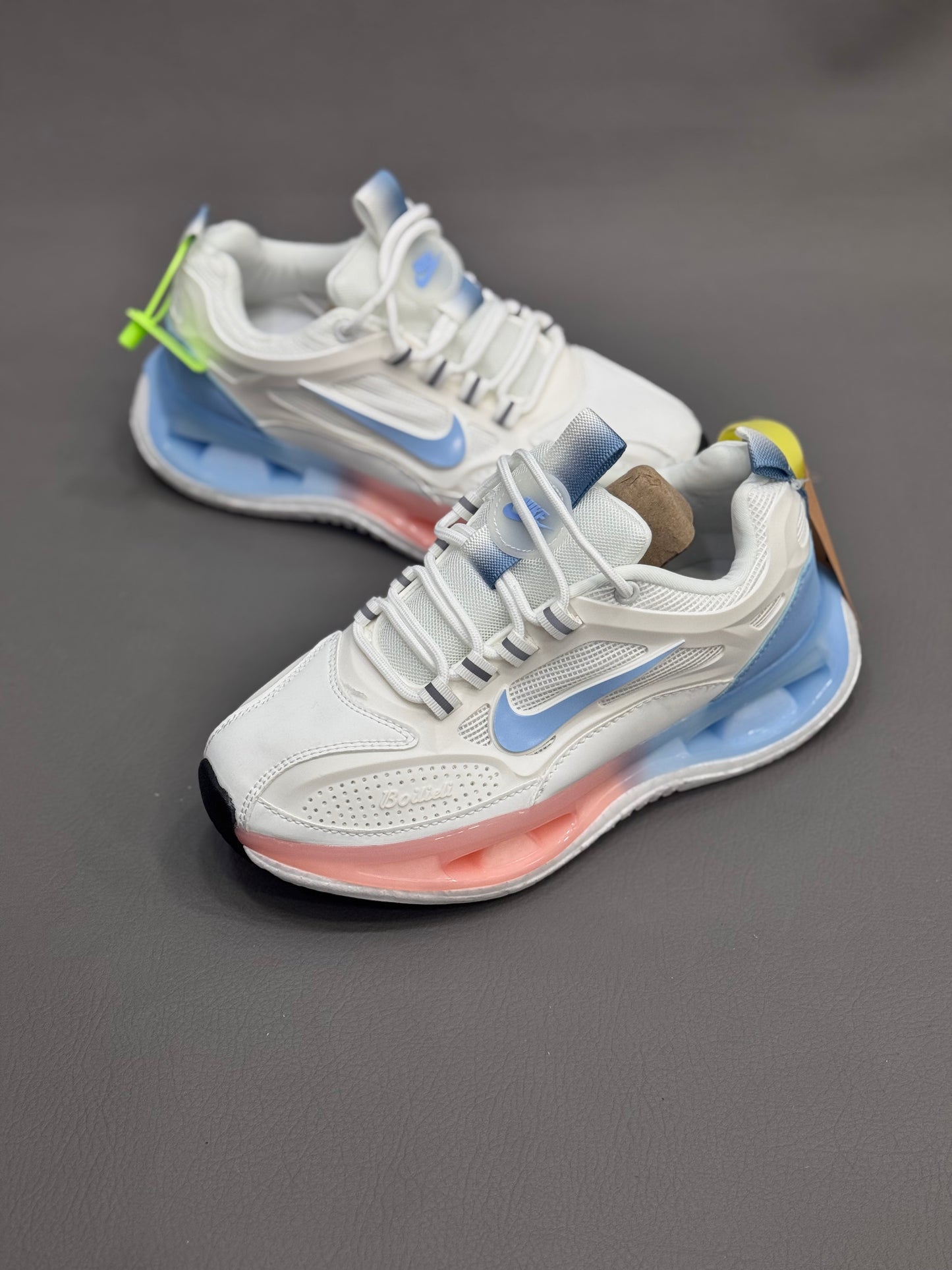 Nike bailleili