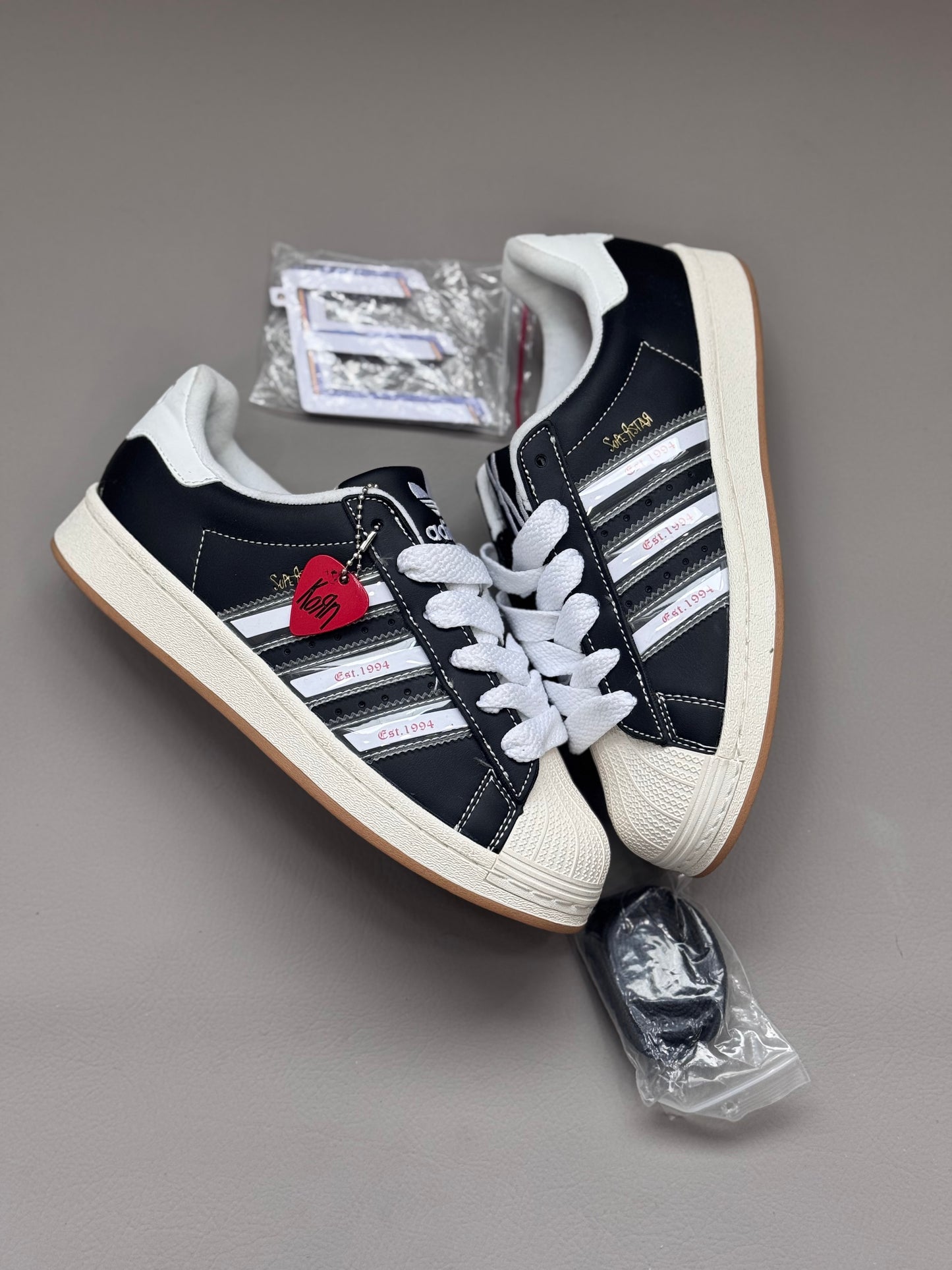 Adidas Superstar
