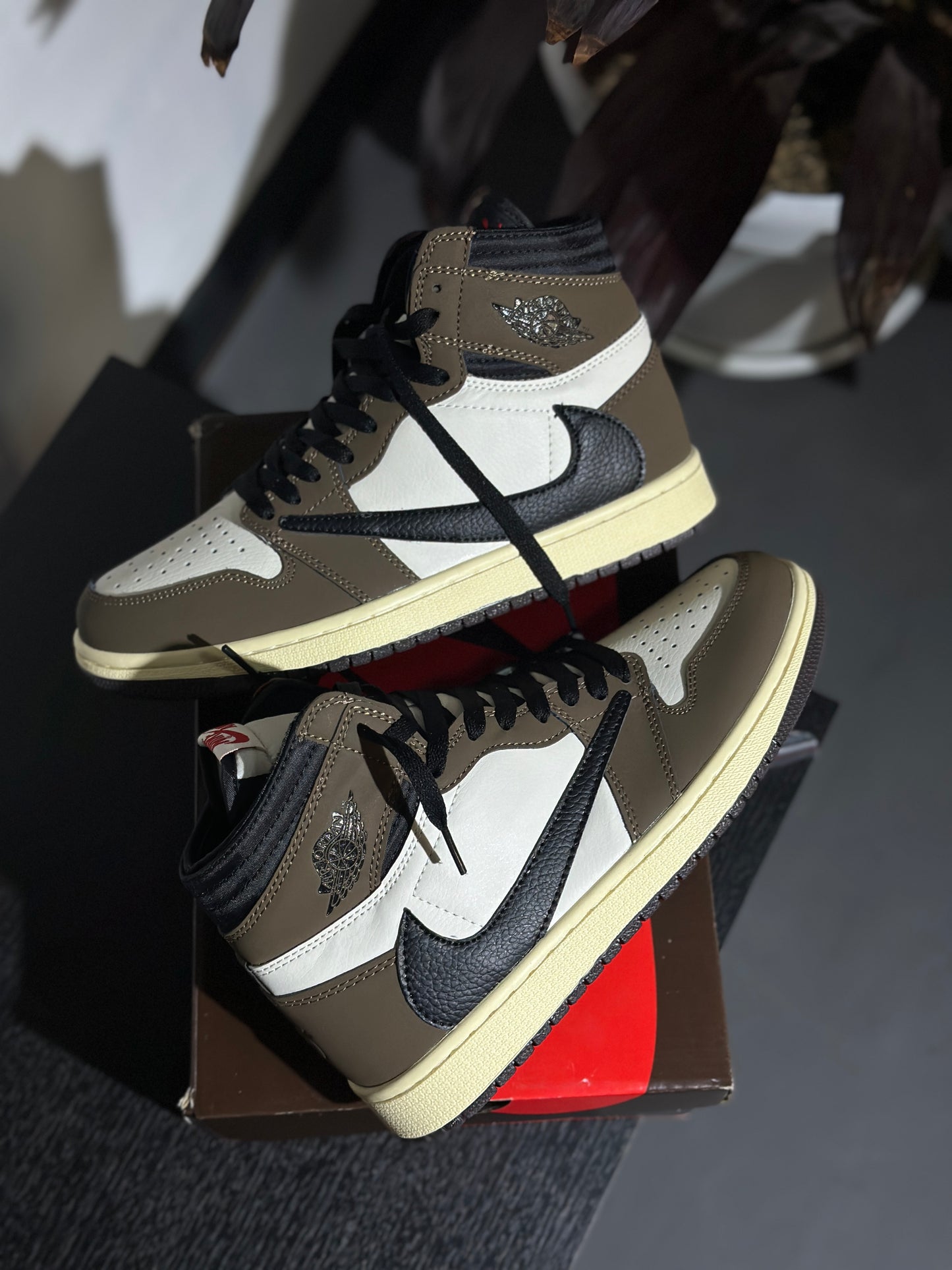 Air Jordan 1 x Travis Scott