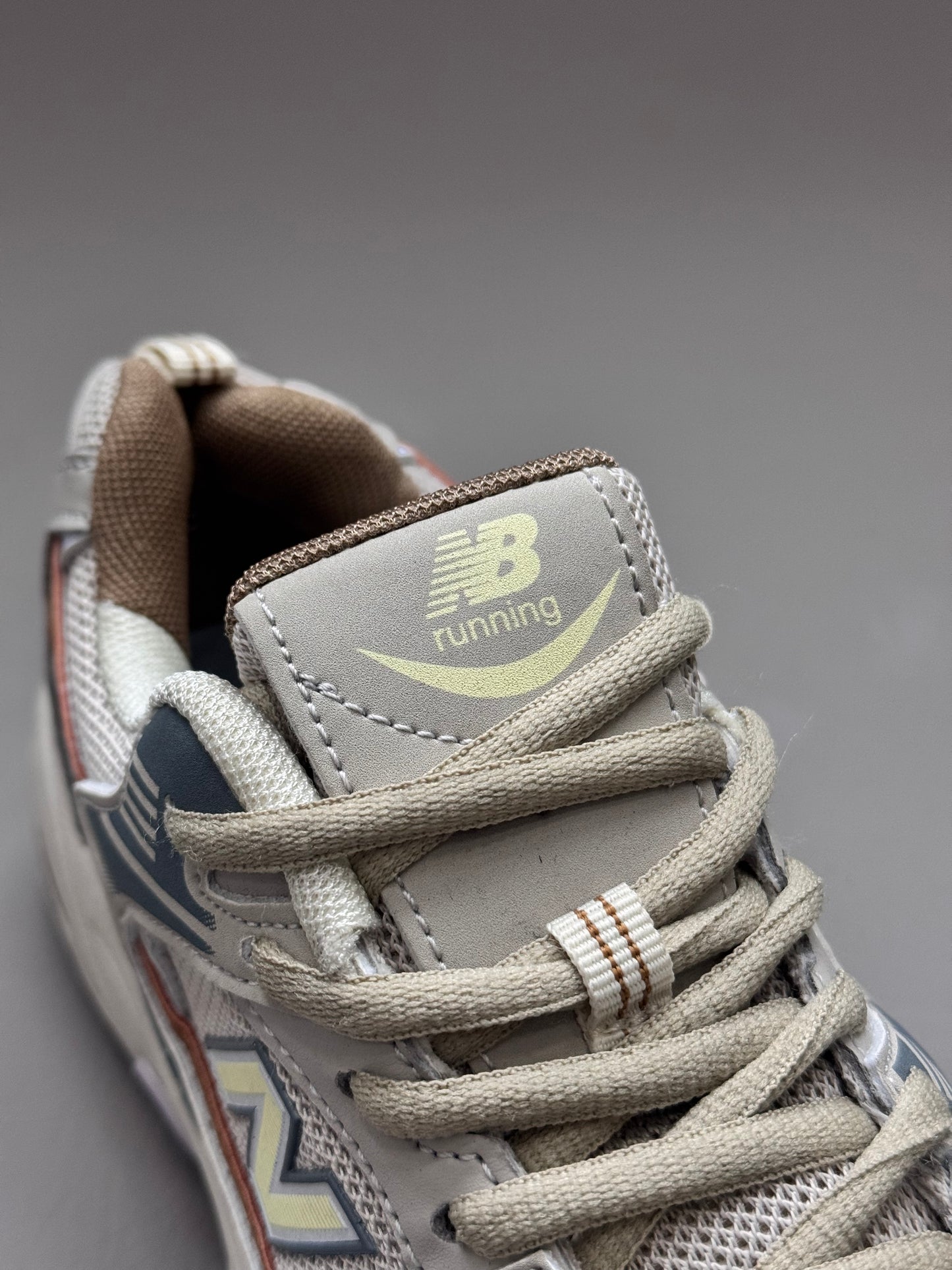 New Balance 530