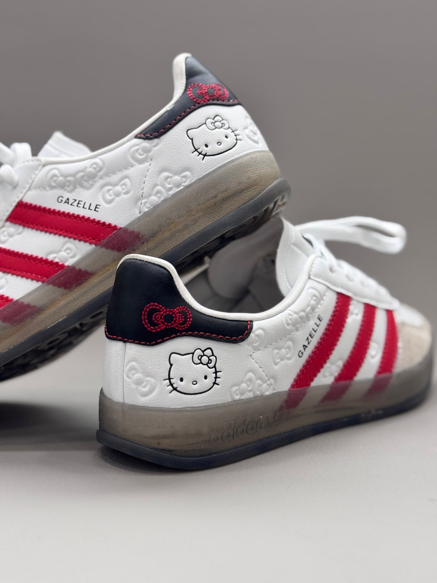 Adidas Samba Hello Kitty