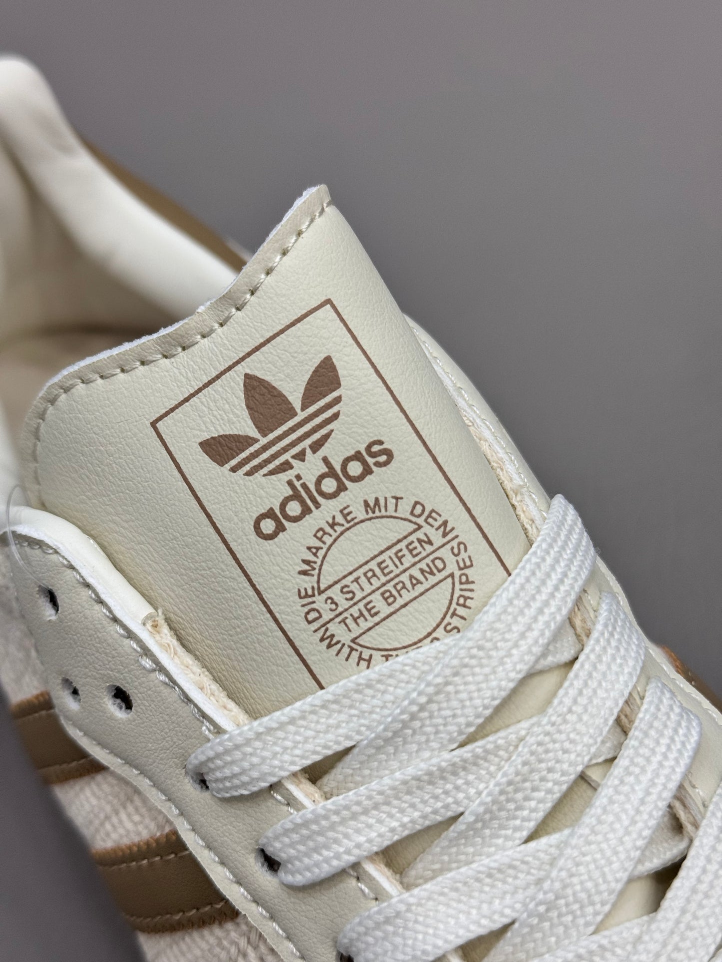 Adidas Samba