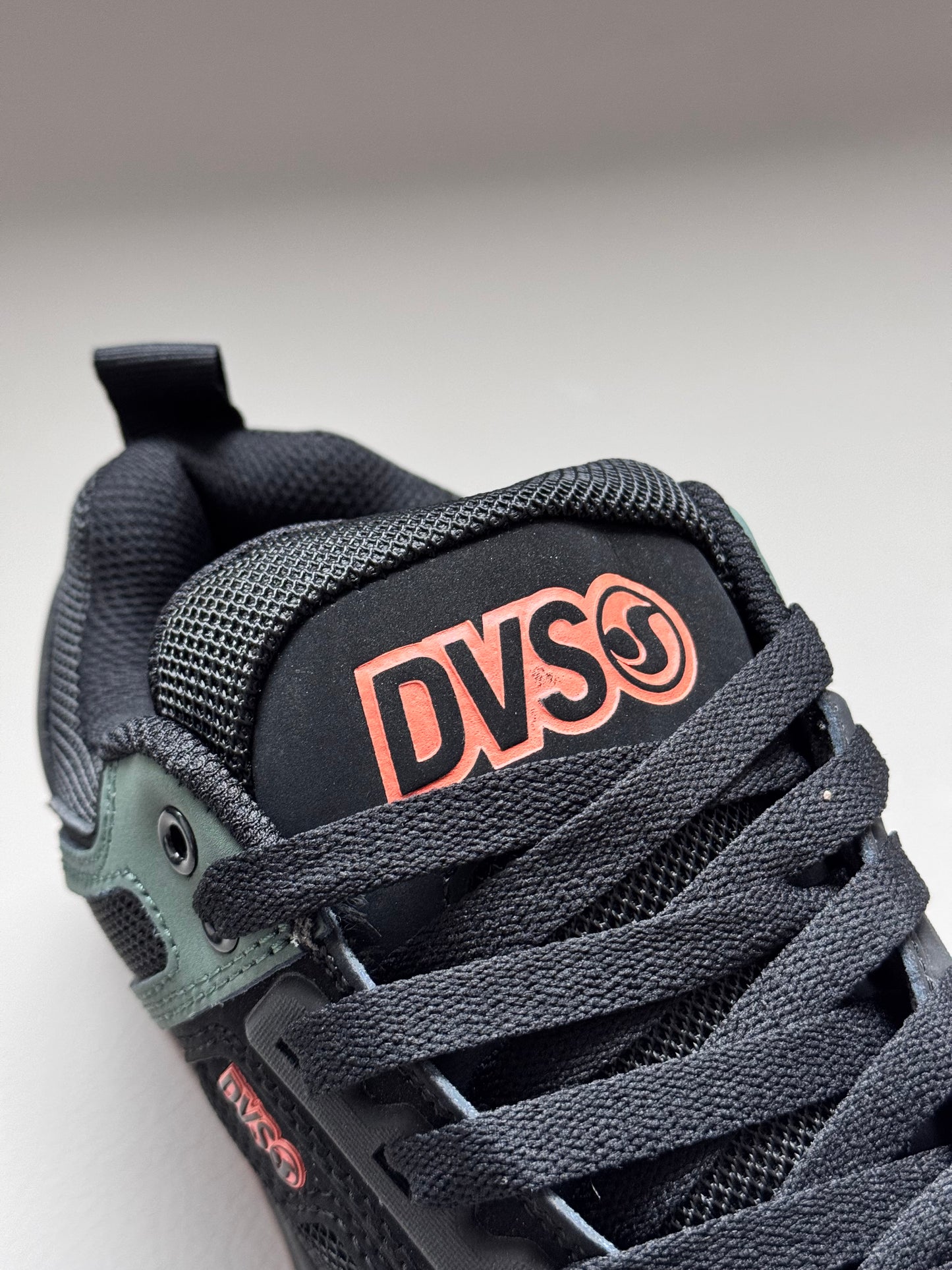 DVS