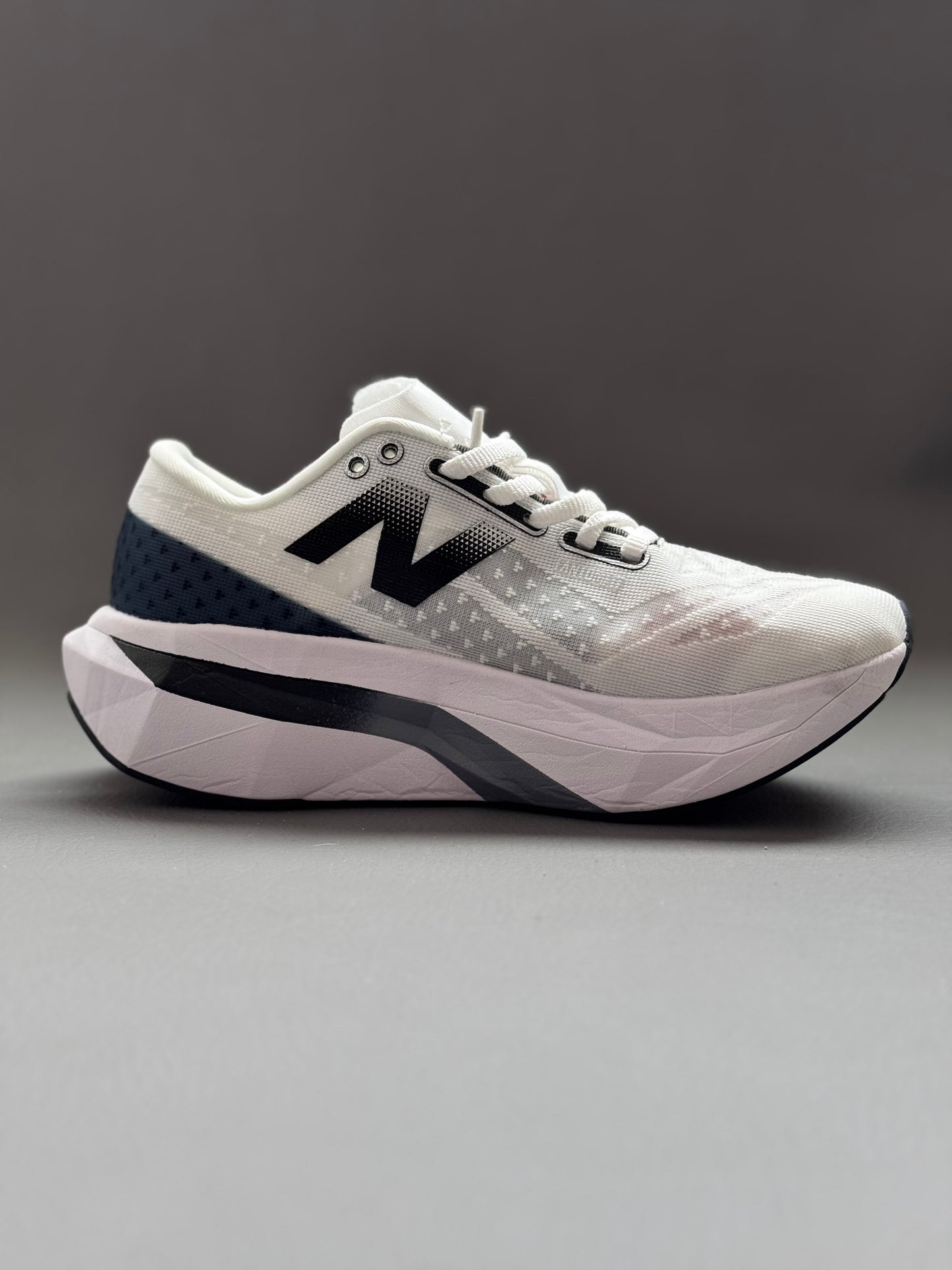 New Balance Fuelcell Rebel