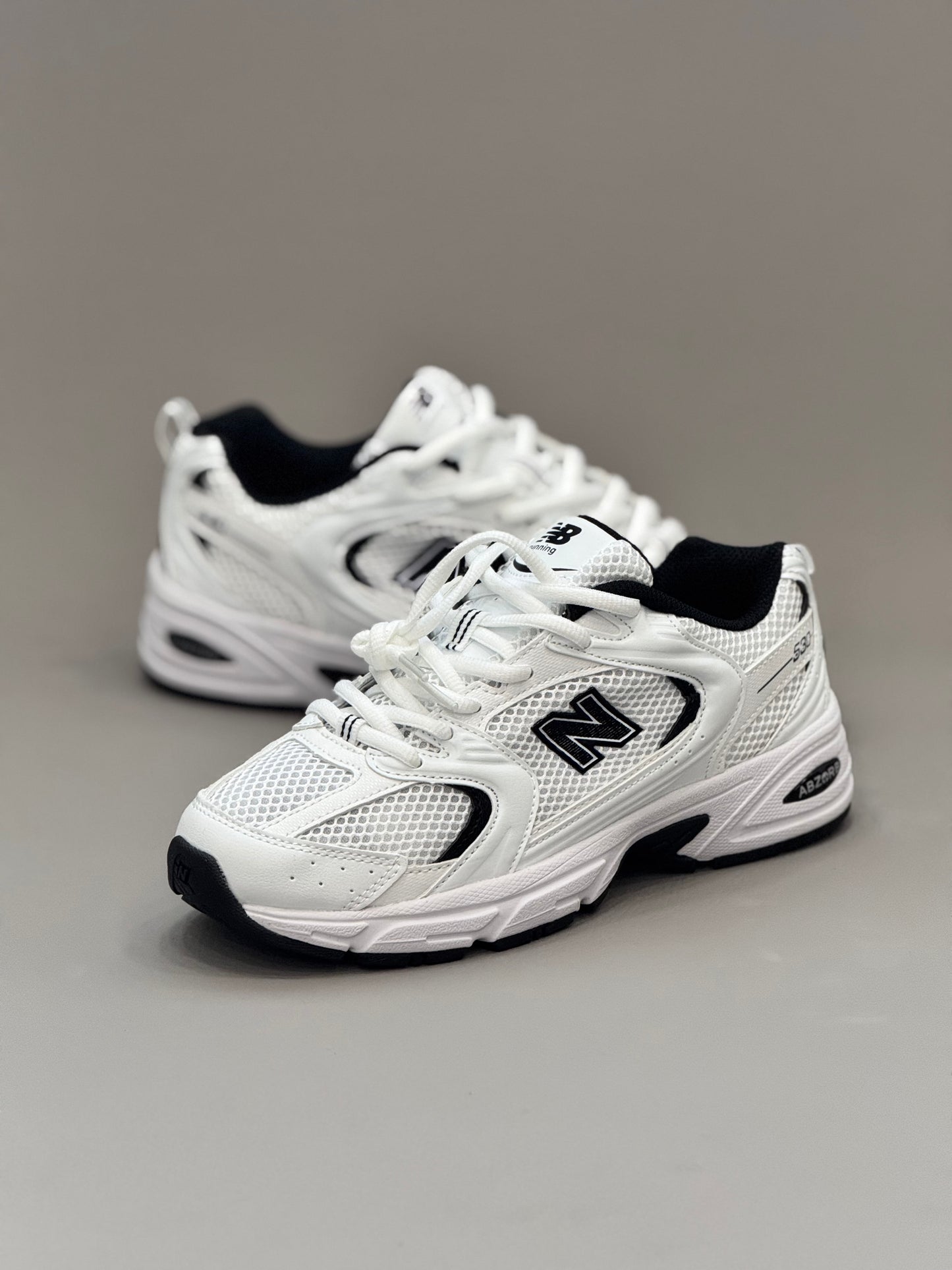 New Balance 530
