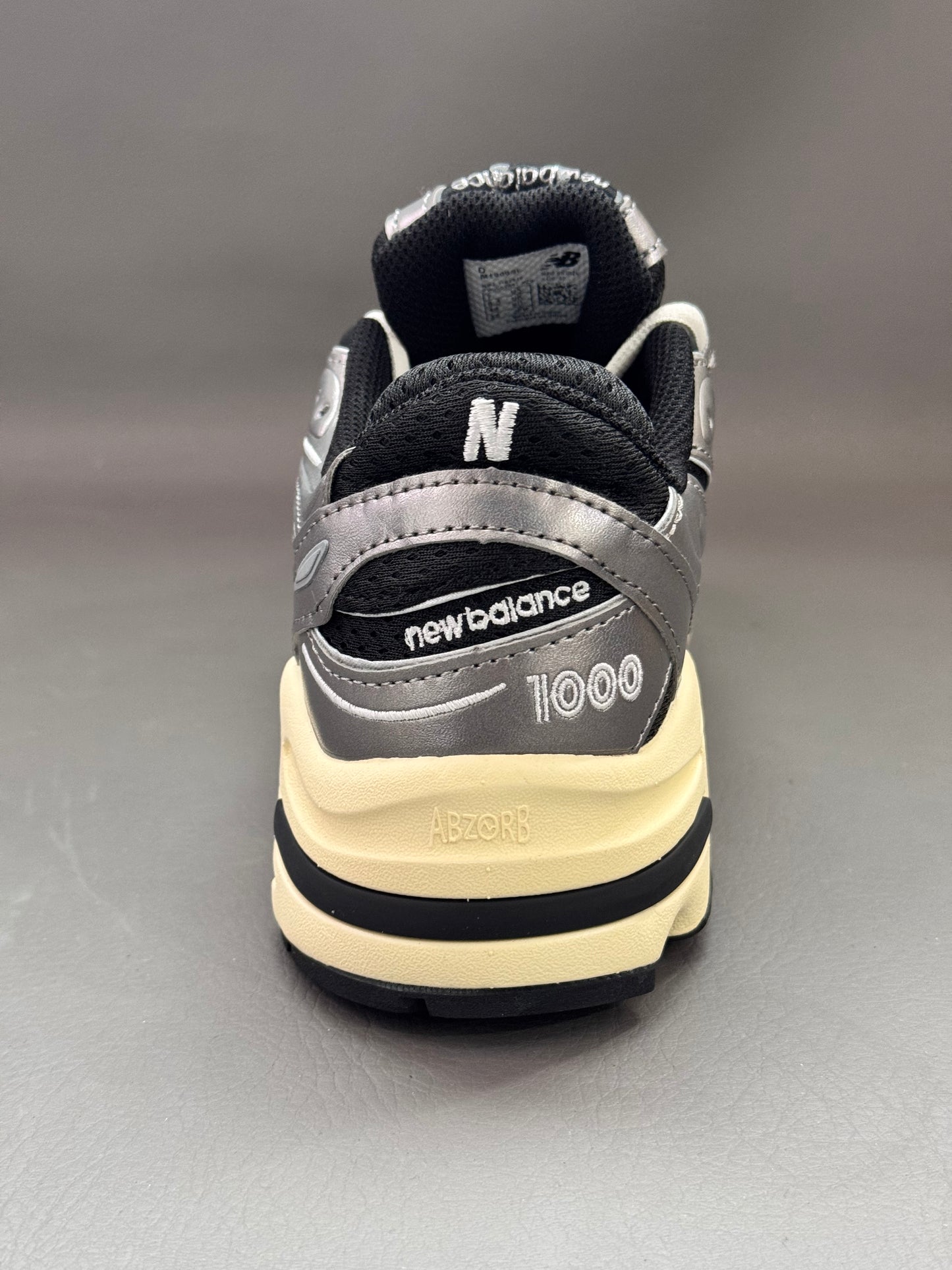 New Balance 1000