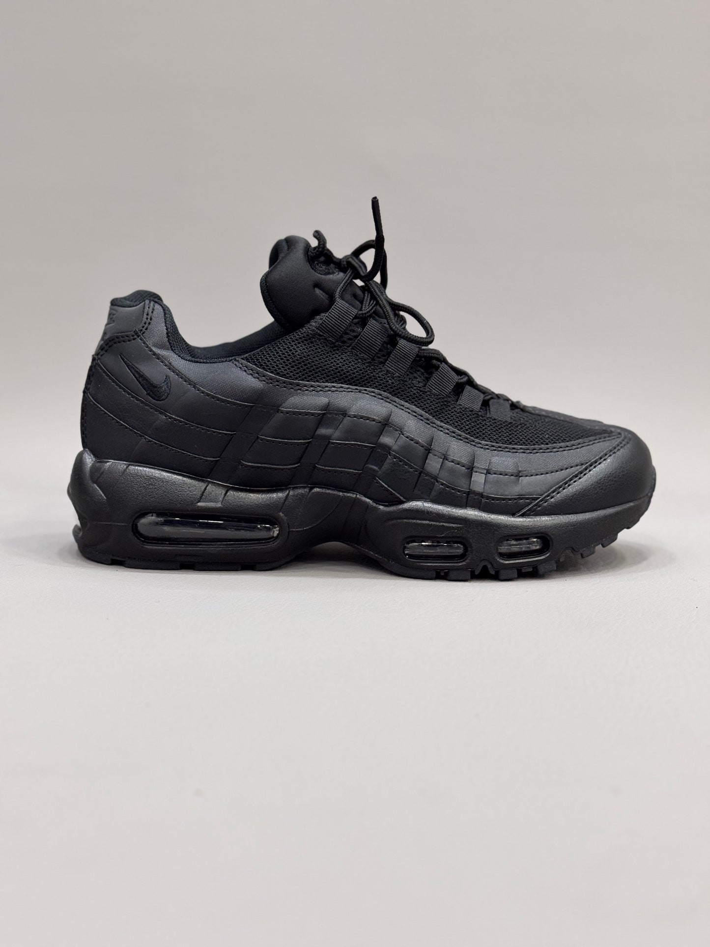 Nike Air Max 95 Essential Triple Black