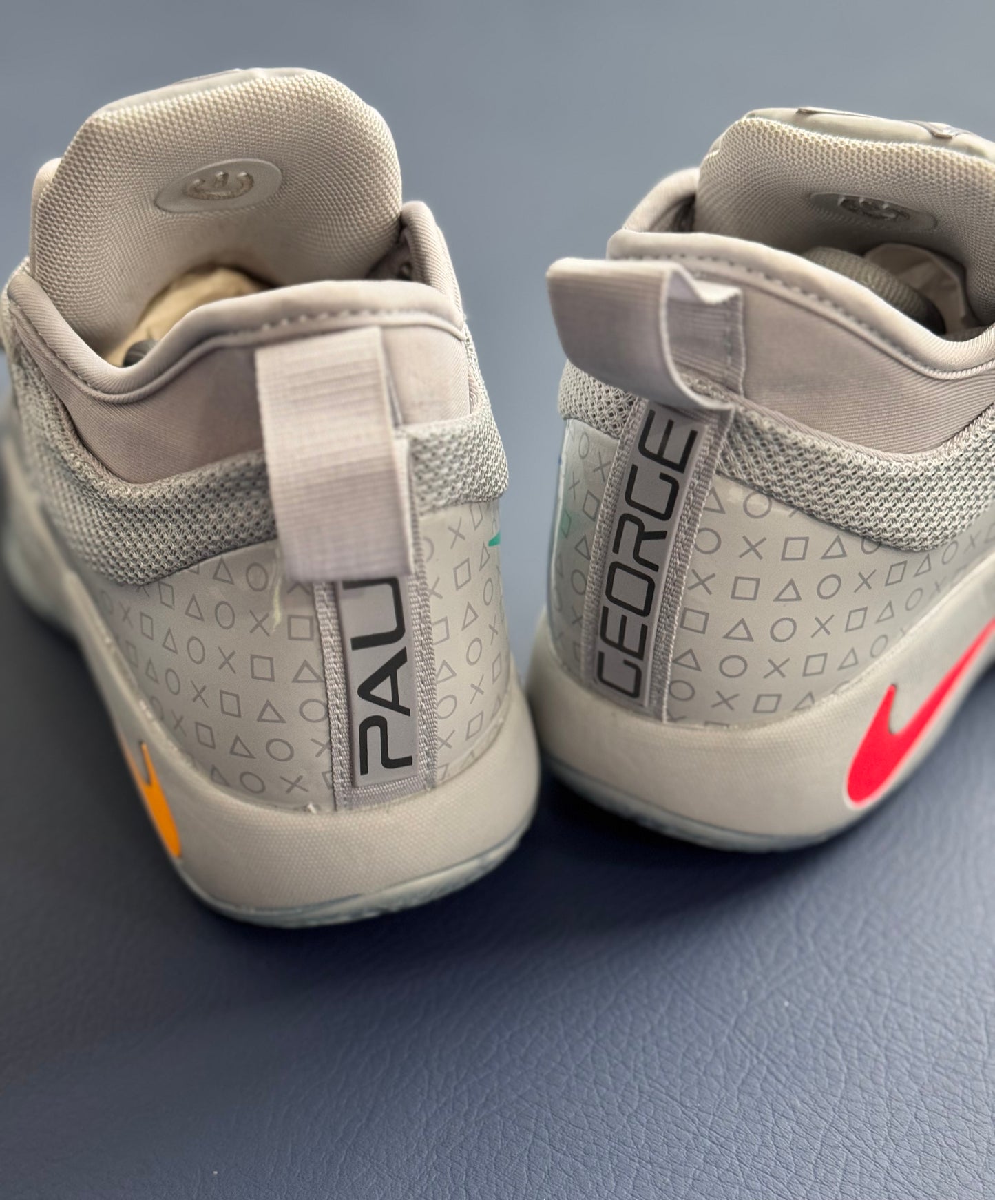 Nike PG2