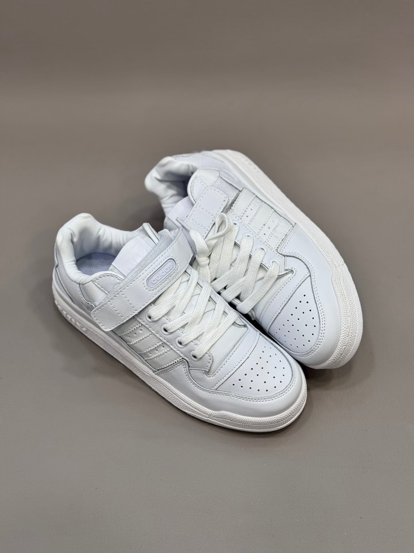 Adidas Forum Low Tiple White