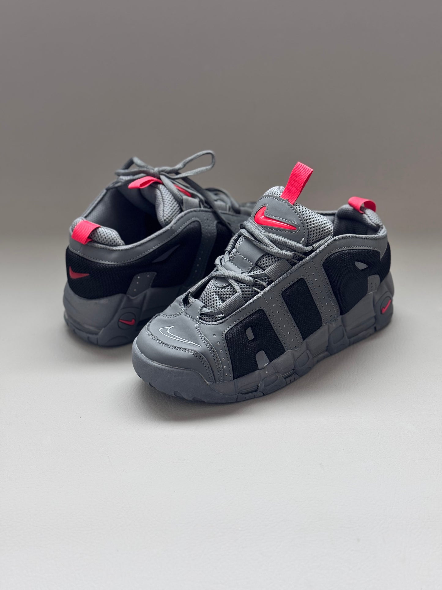 Nike Air More Uptempo Low Dark Grey