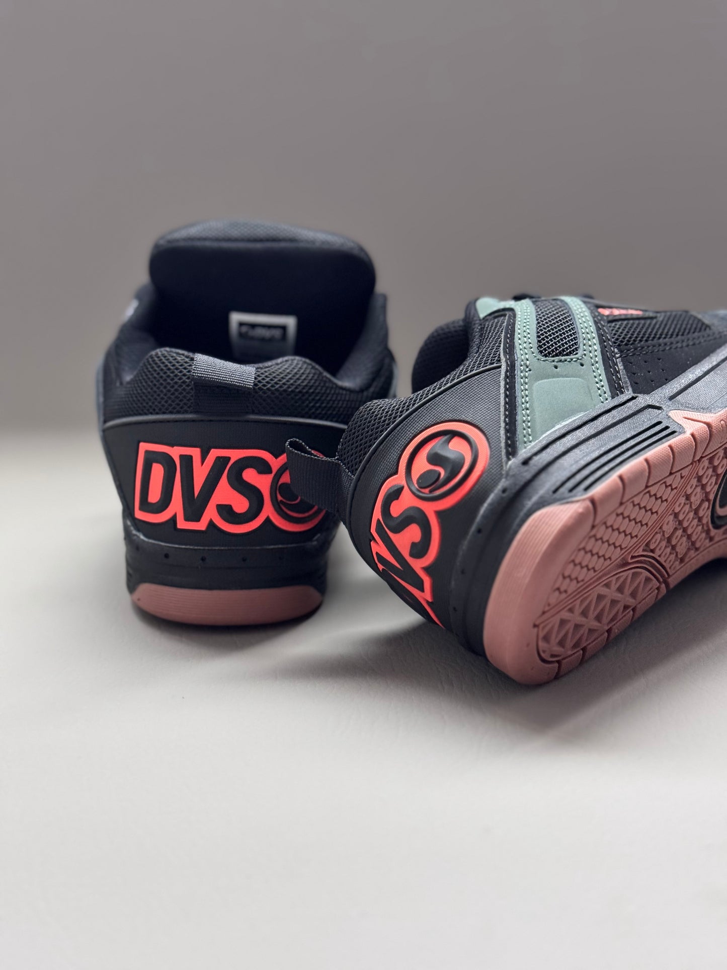 DVS