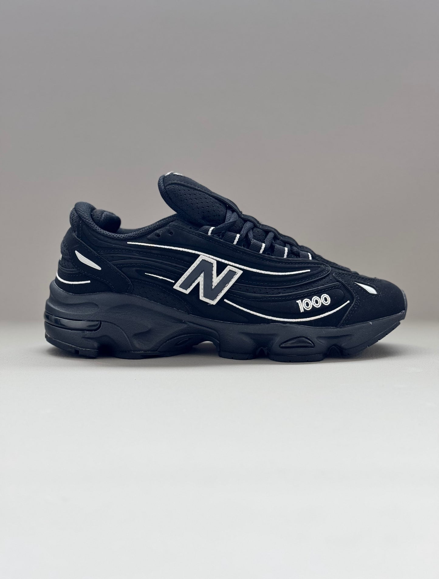 New Balance 1000
