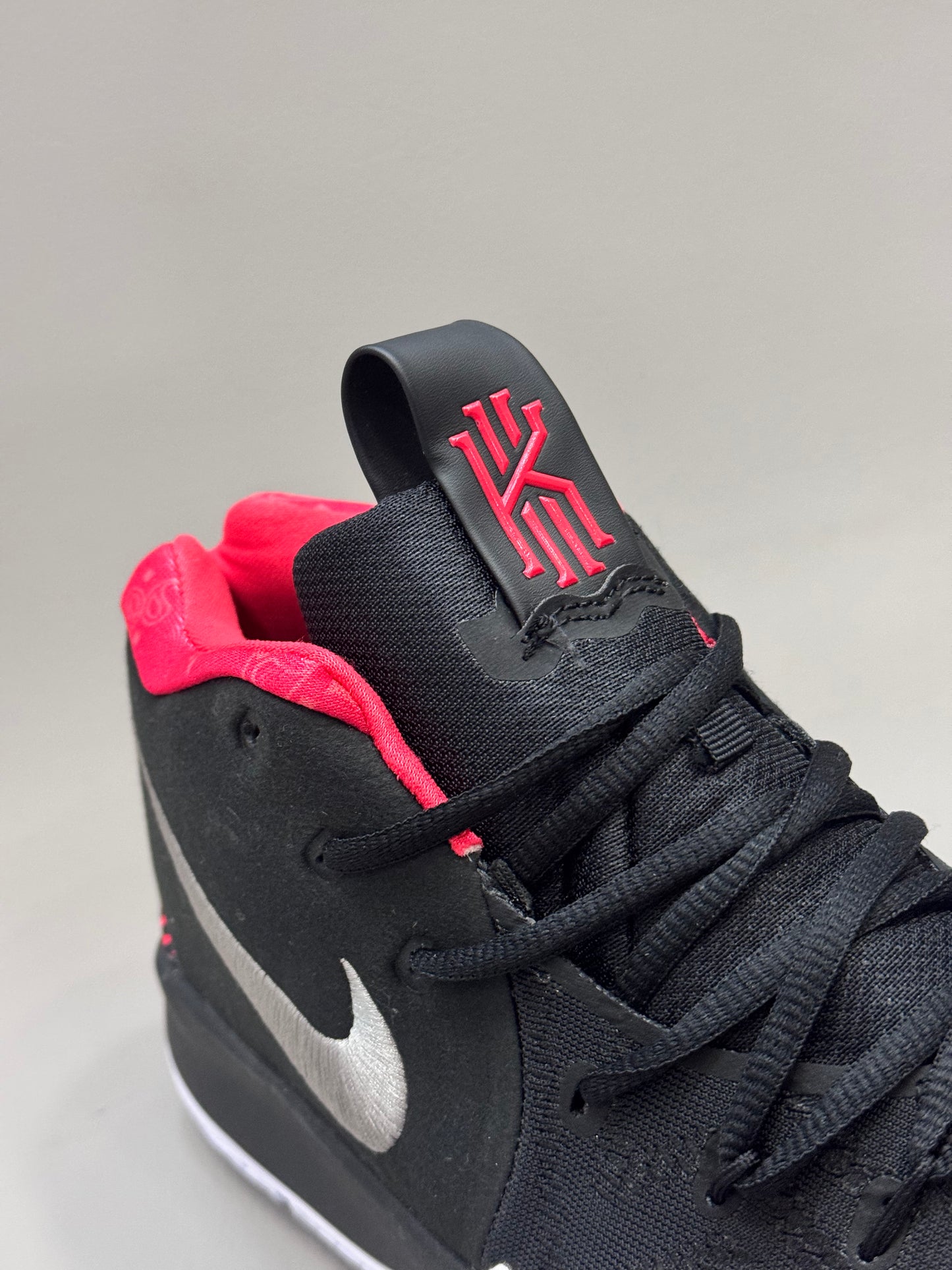 Nike Kyrie 4