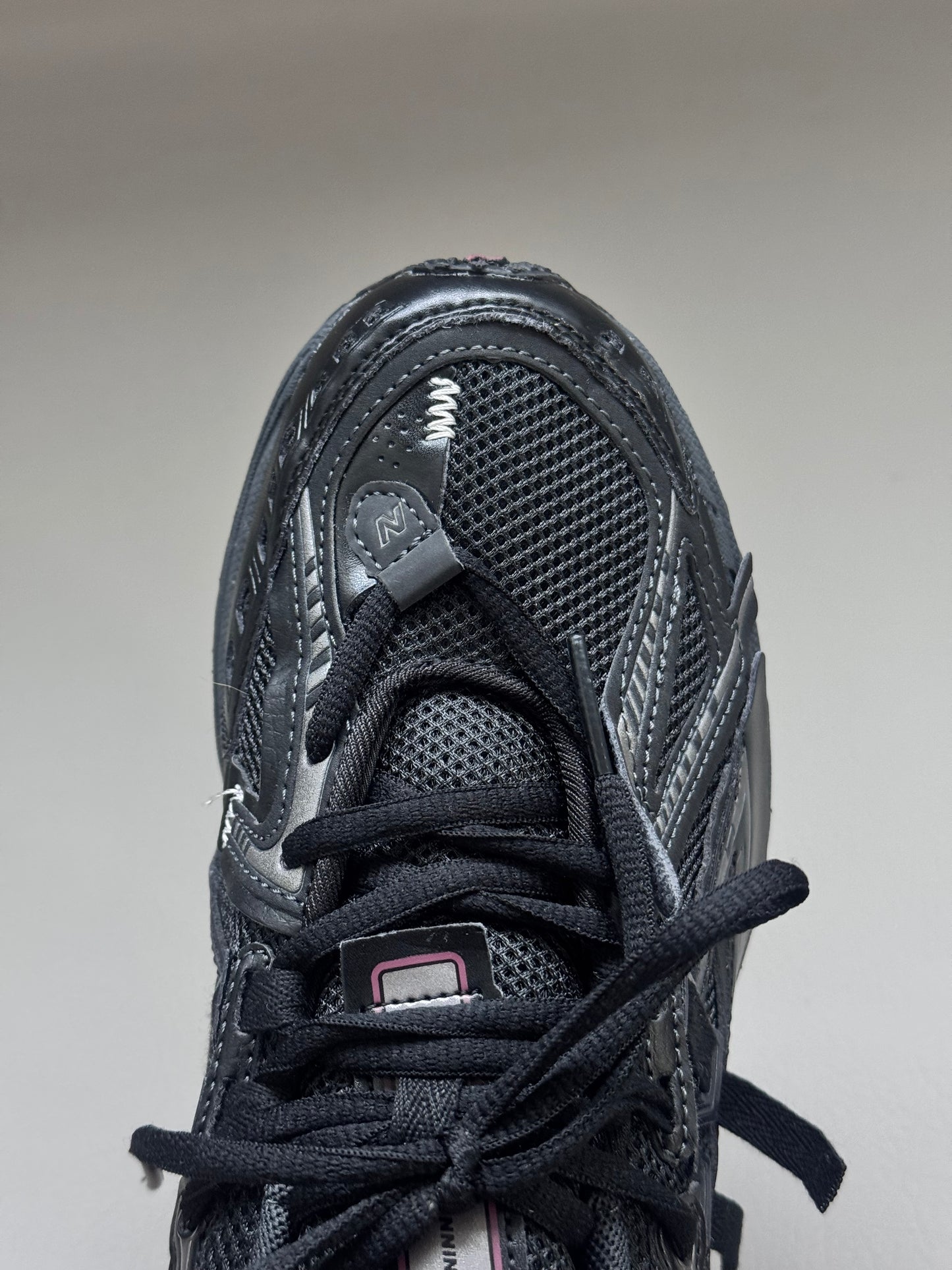 New Balance 1906 Black
