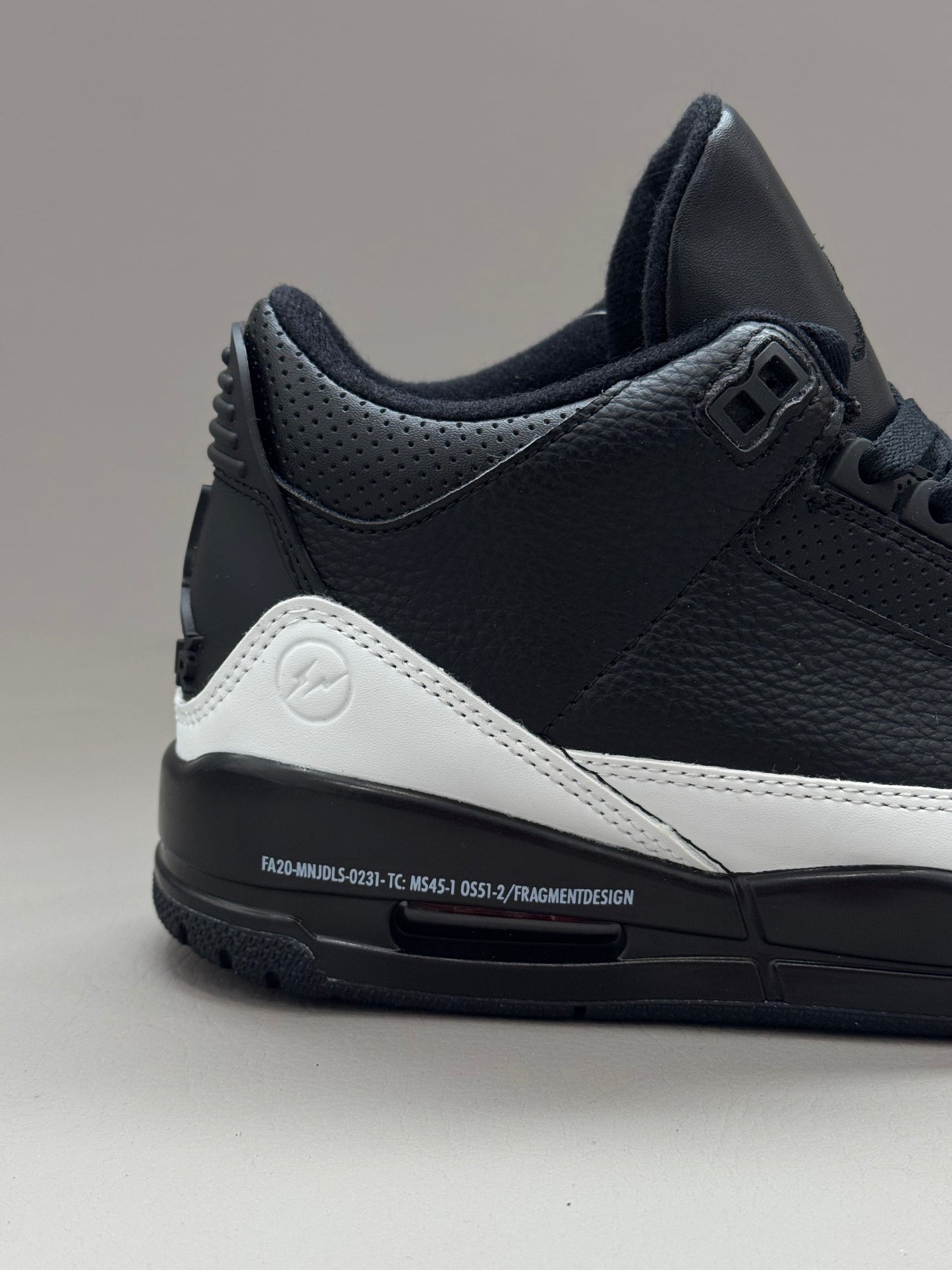 Air Jordan 3 Fragment