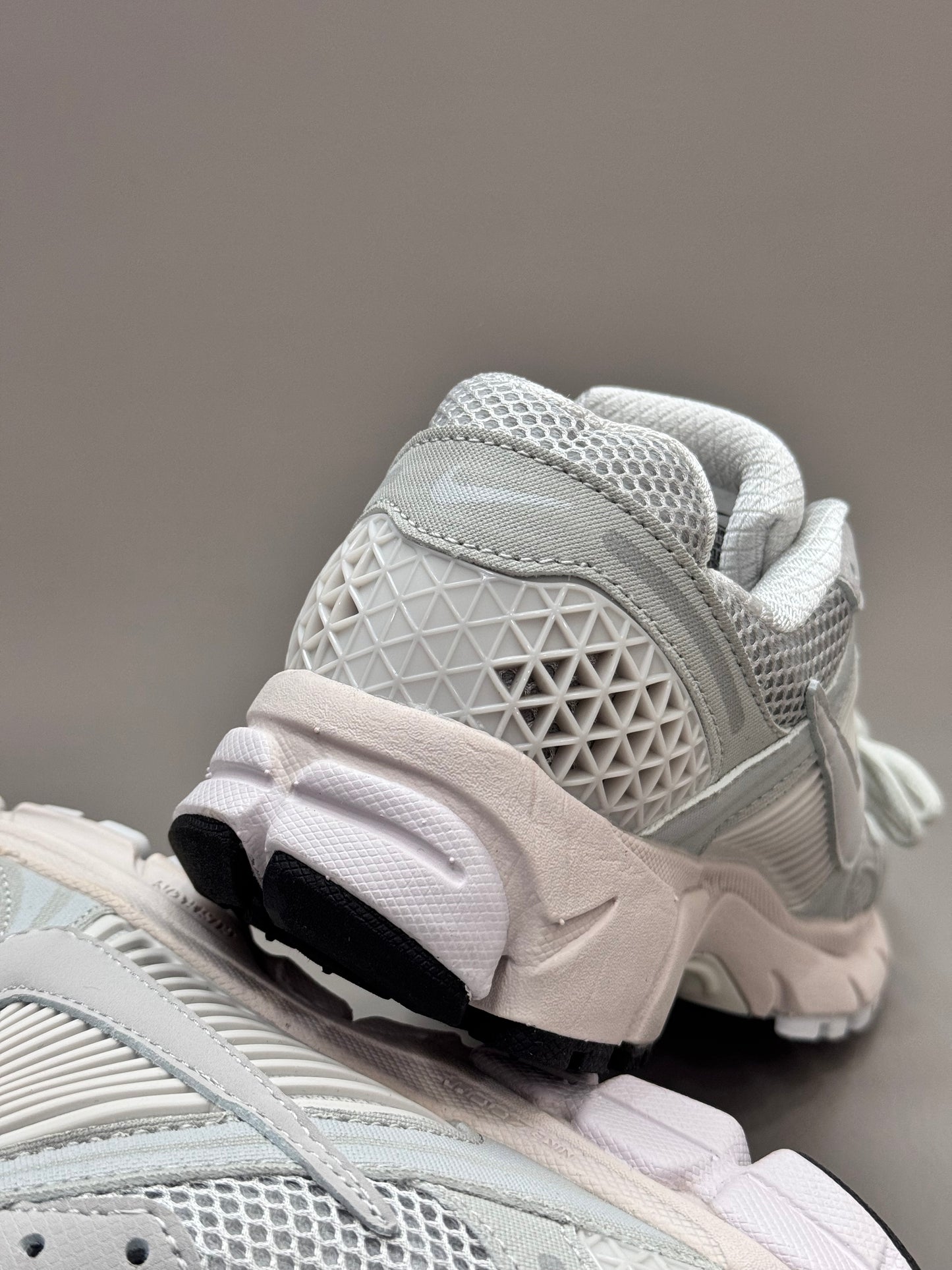 Nike Vomero 5