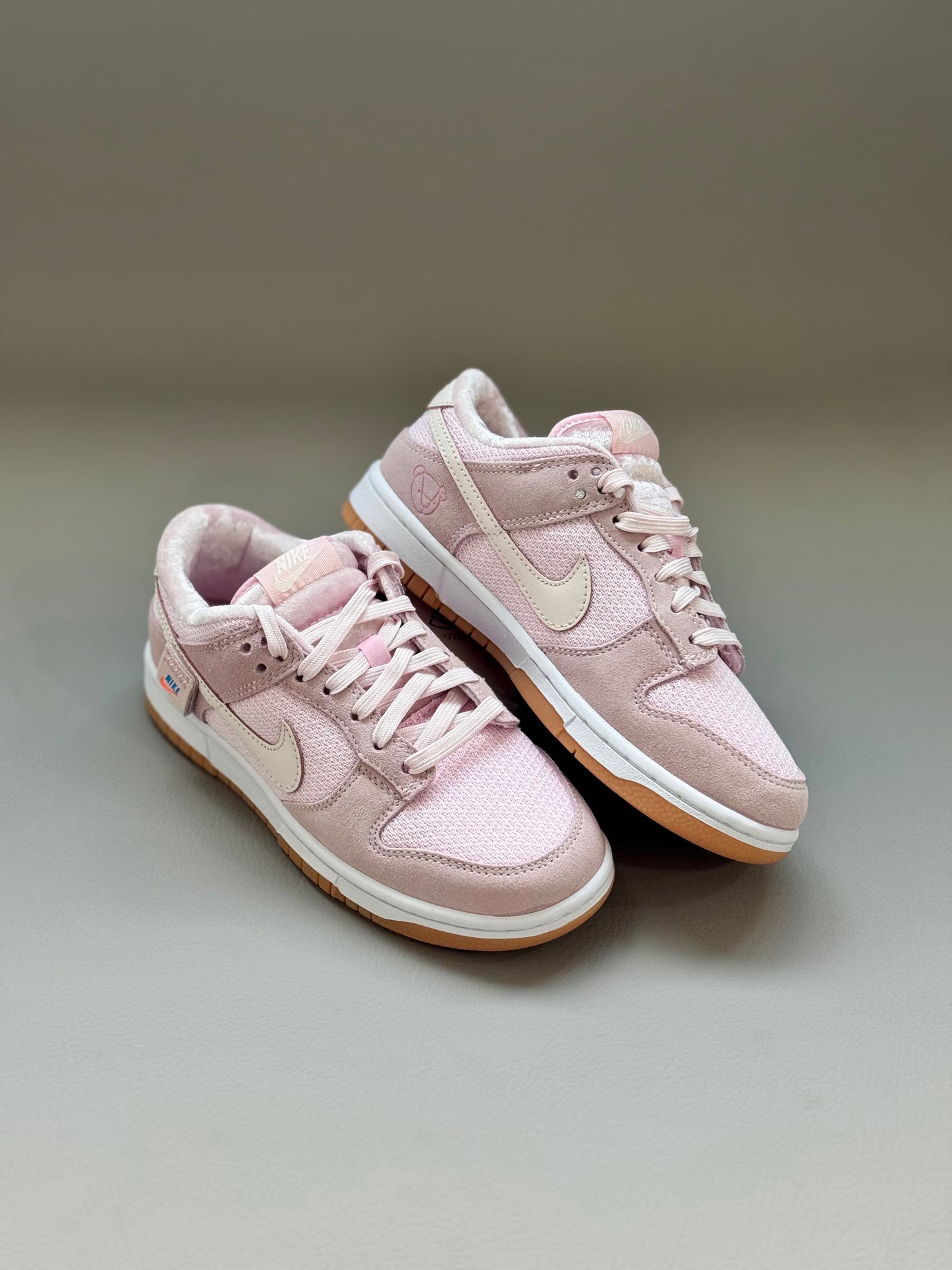 Nike Dunk Low Se Teddy Bear