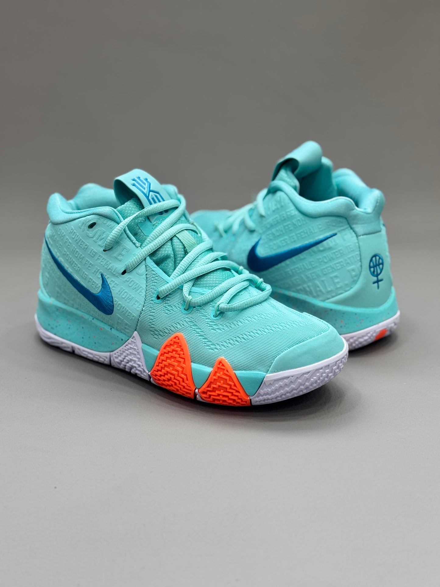 Nike Kyrie 4 Power F